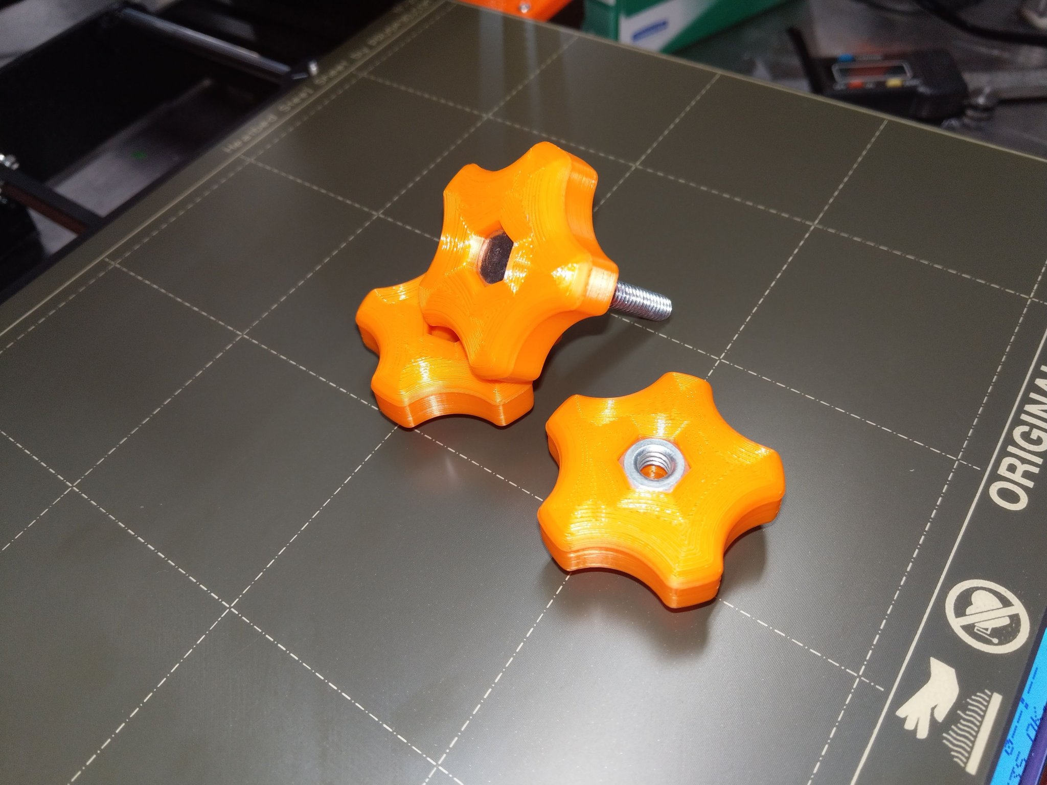 Núm điều chỉnh sao 1/4 inch và 5/16 inch