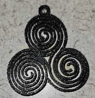 Bông tai/Pendant mê cung xoắn ba vòng