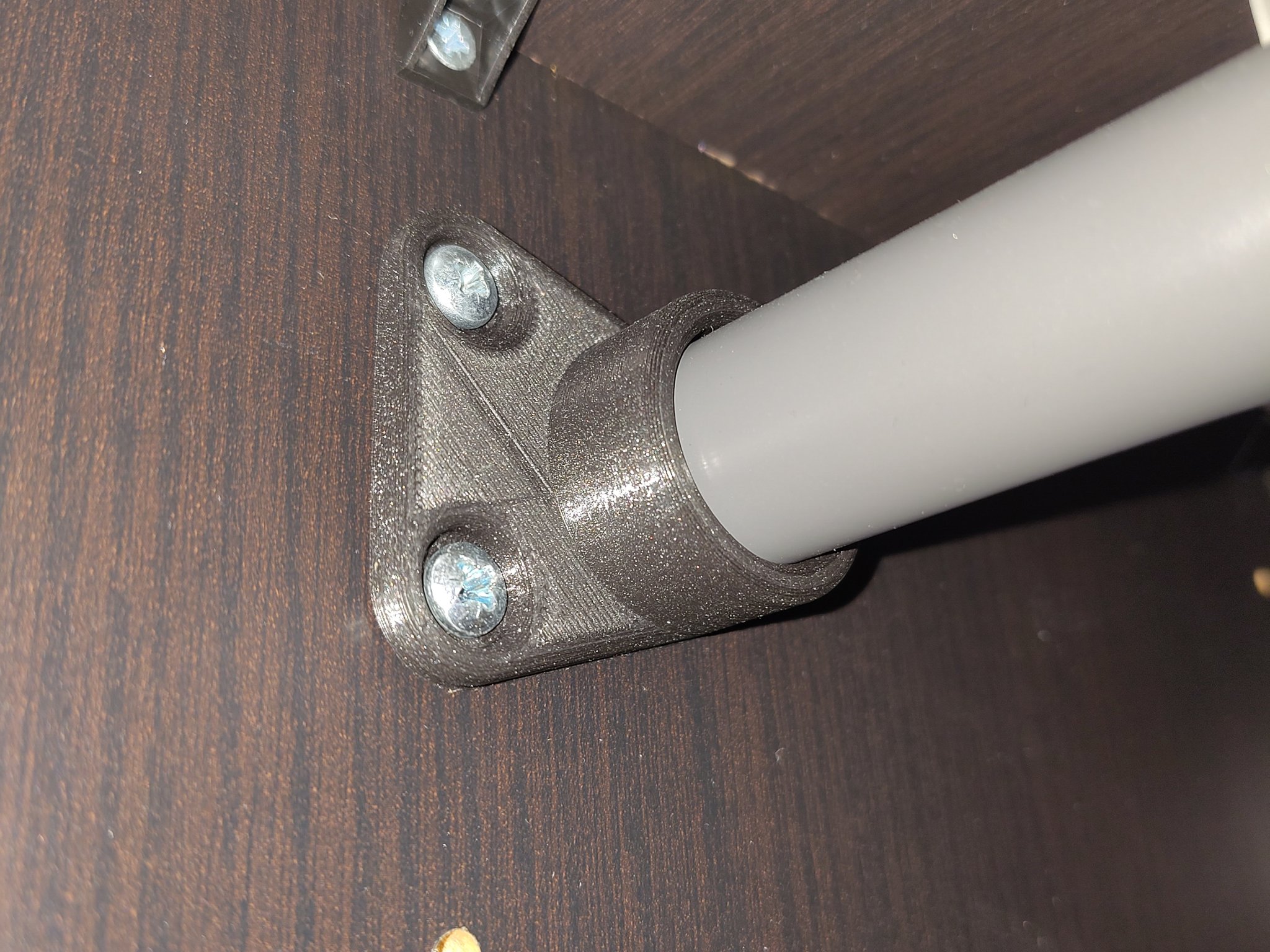 Thay thế giá treo quần áo ikea komplement