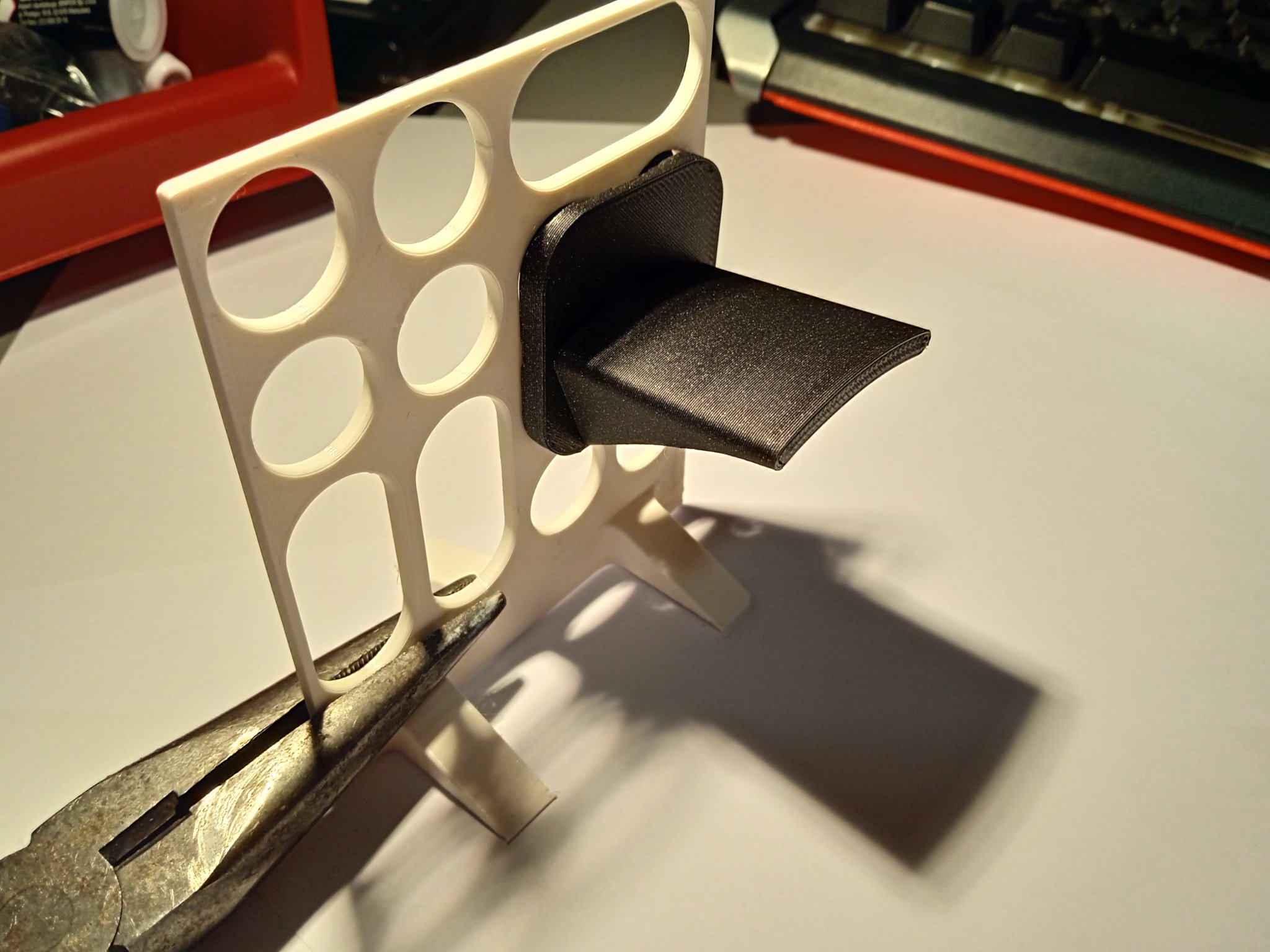 Giá đỡ tai nghe cho QUBE 500