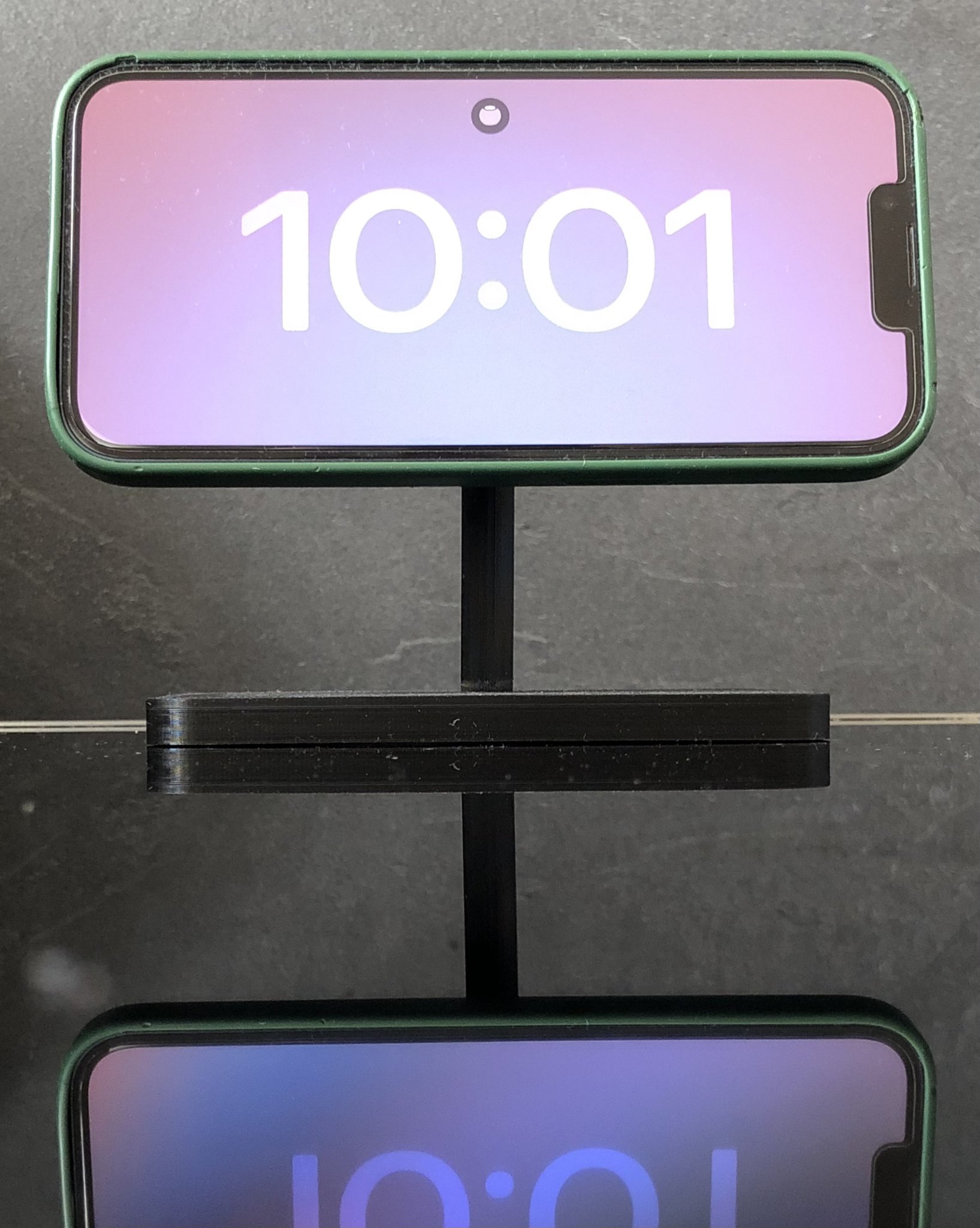 Giá đỡ Magsafe cho iPhone 13 với chế độ StandBy