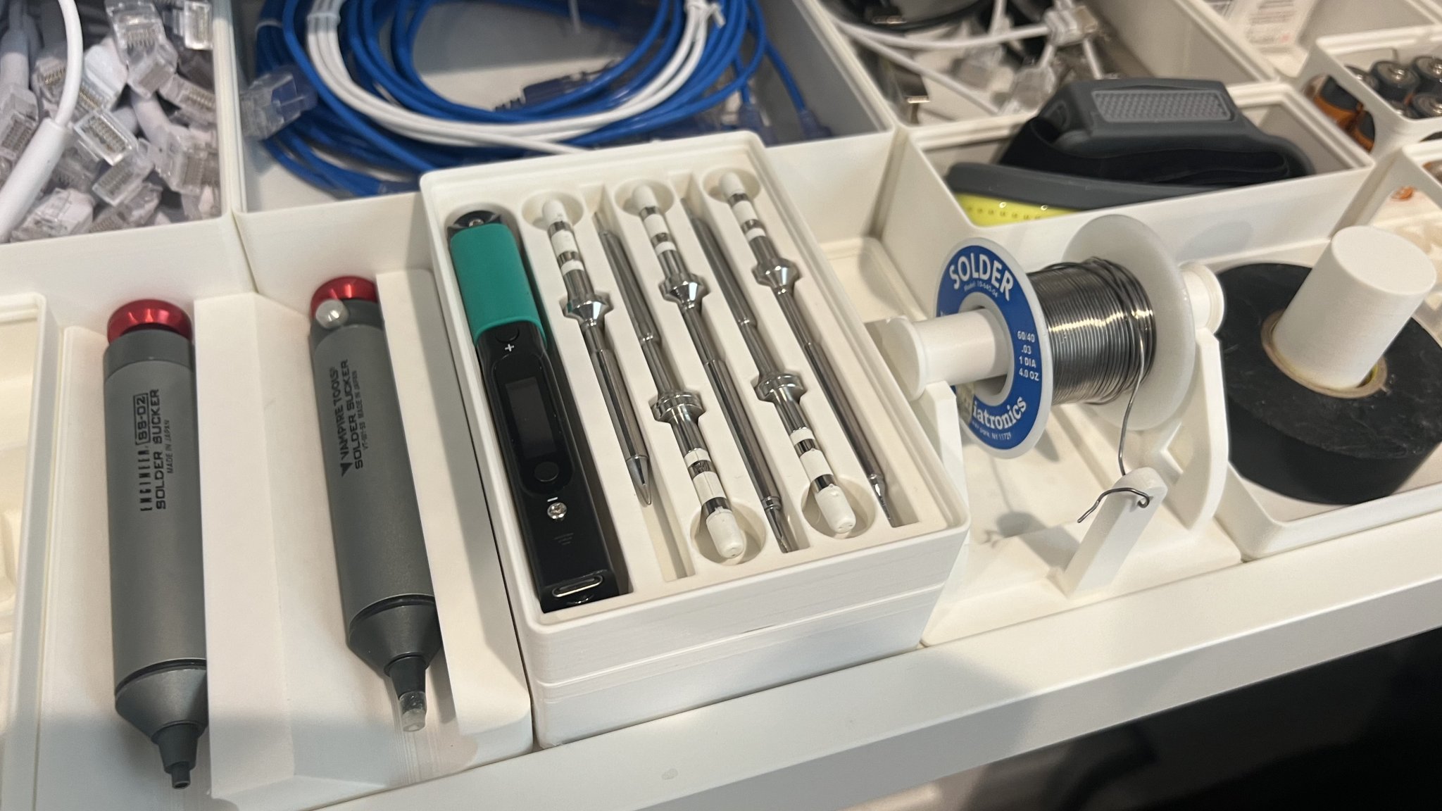 Giá đỡ lưu trữ cho máy hàn Pinecil Gridfinity