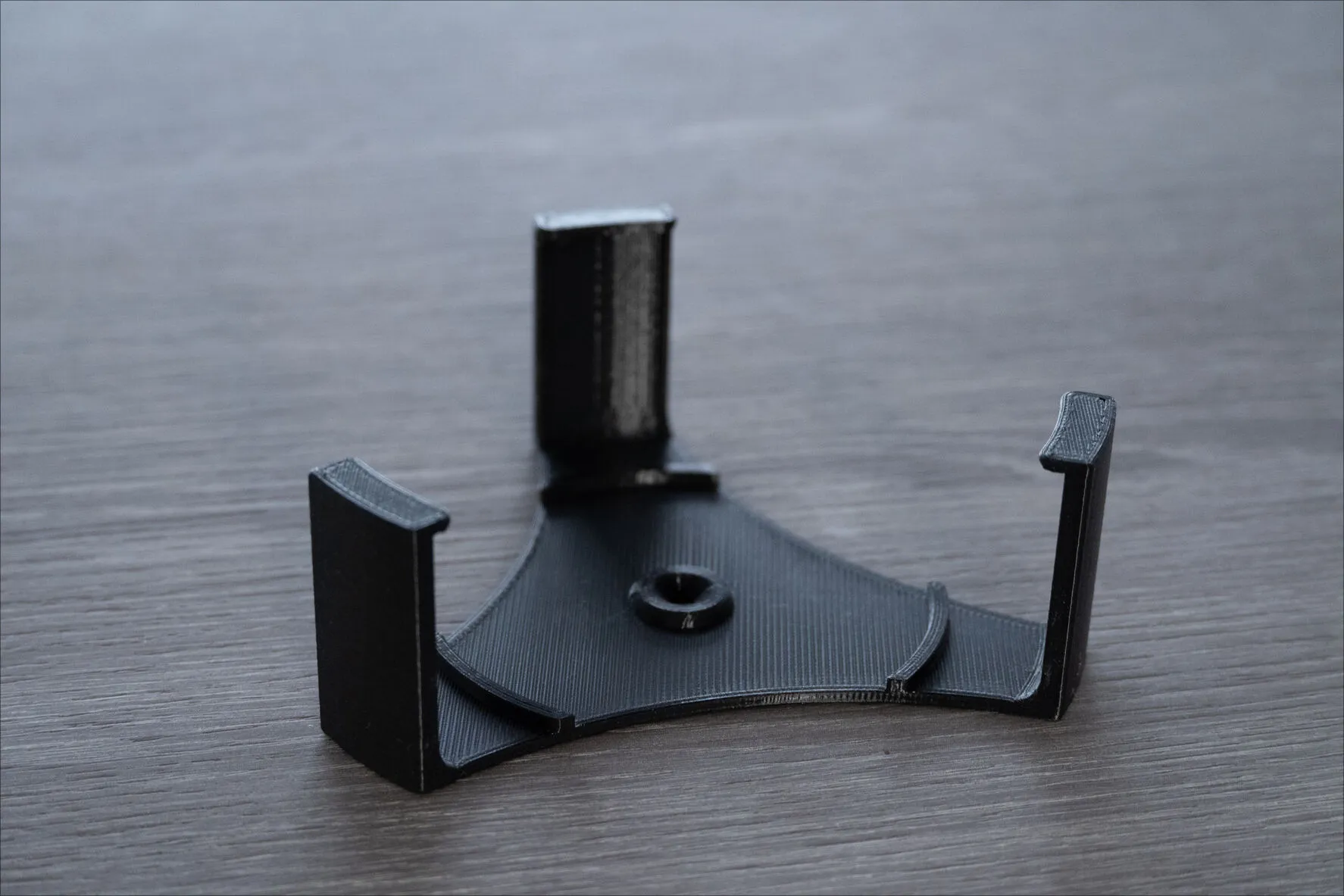 Giá đỡ treo tường cho Homey Pro 2023