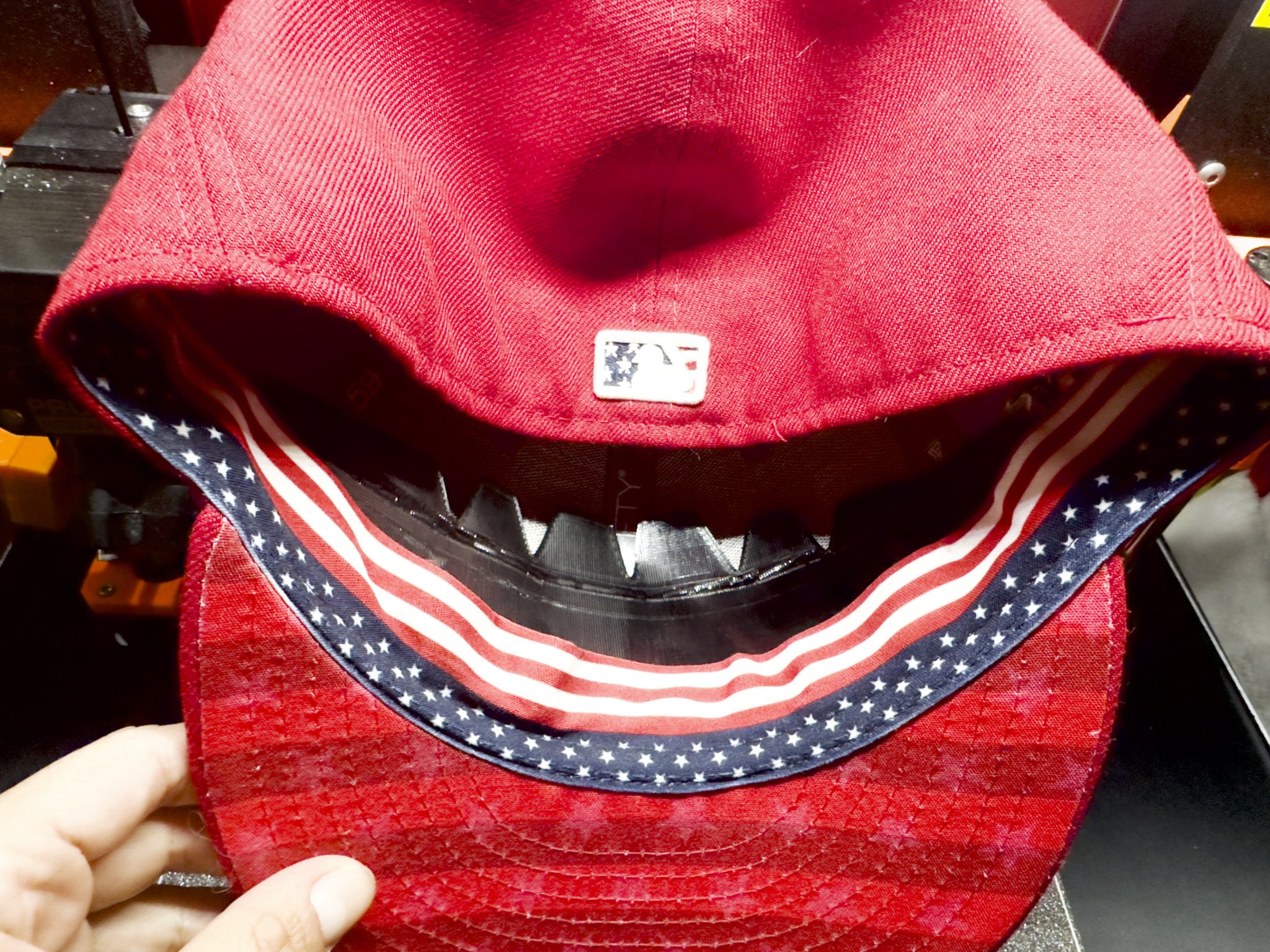 Bộ tạo hình mũ bóng chày và lót mũ