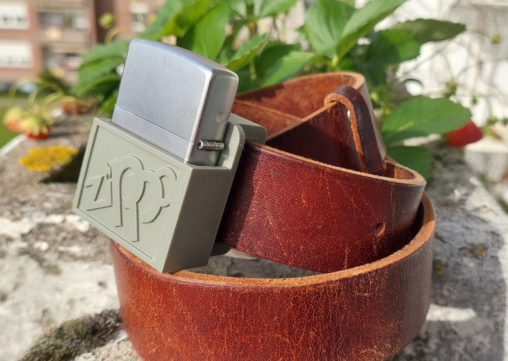 Giá đỡ bật lửa Zippo với tùy chọn gắn thắt lưng