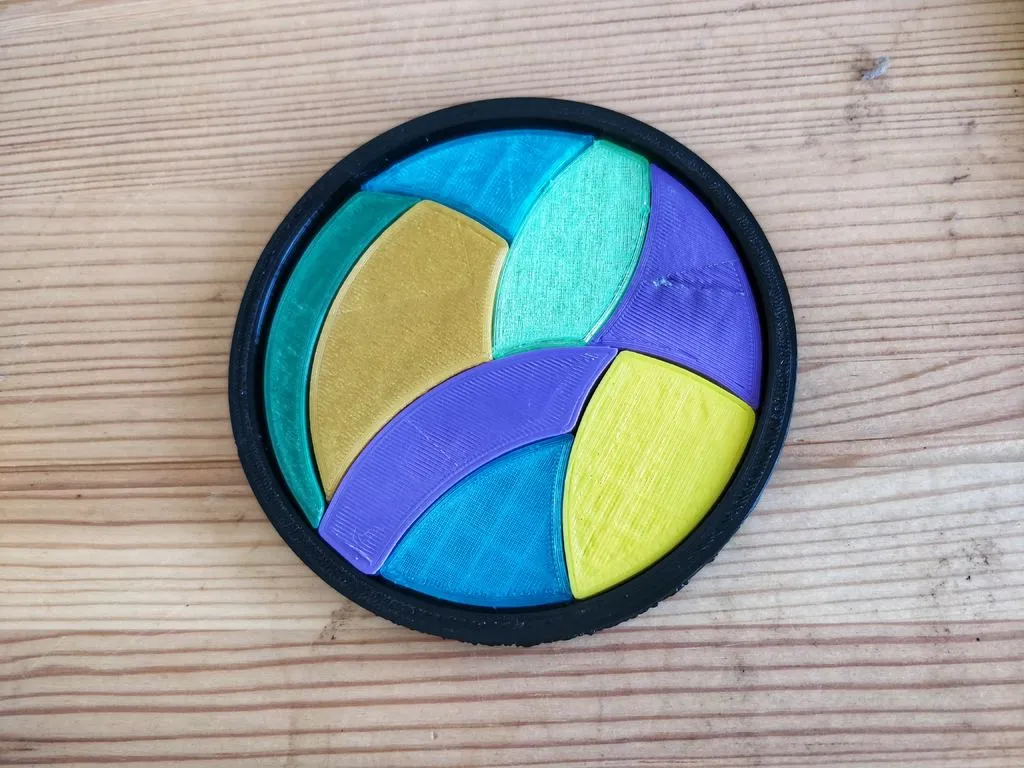 Đồ chơi xếp hình tròn vui nhộn từ thập niên 80