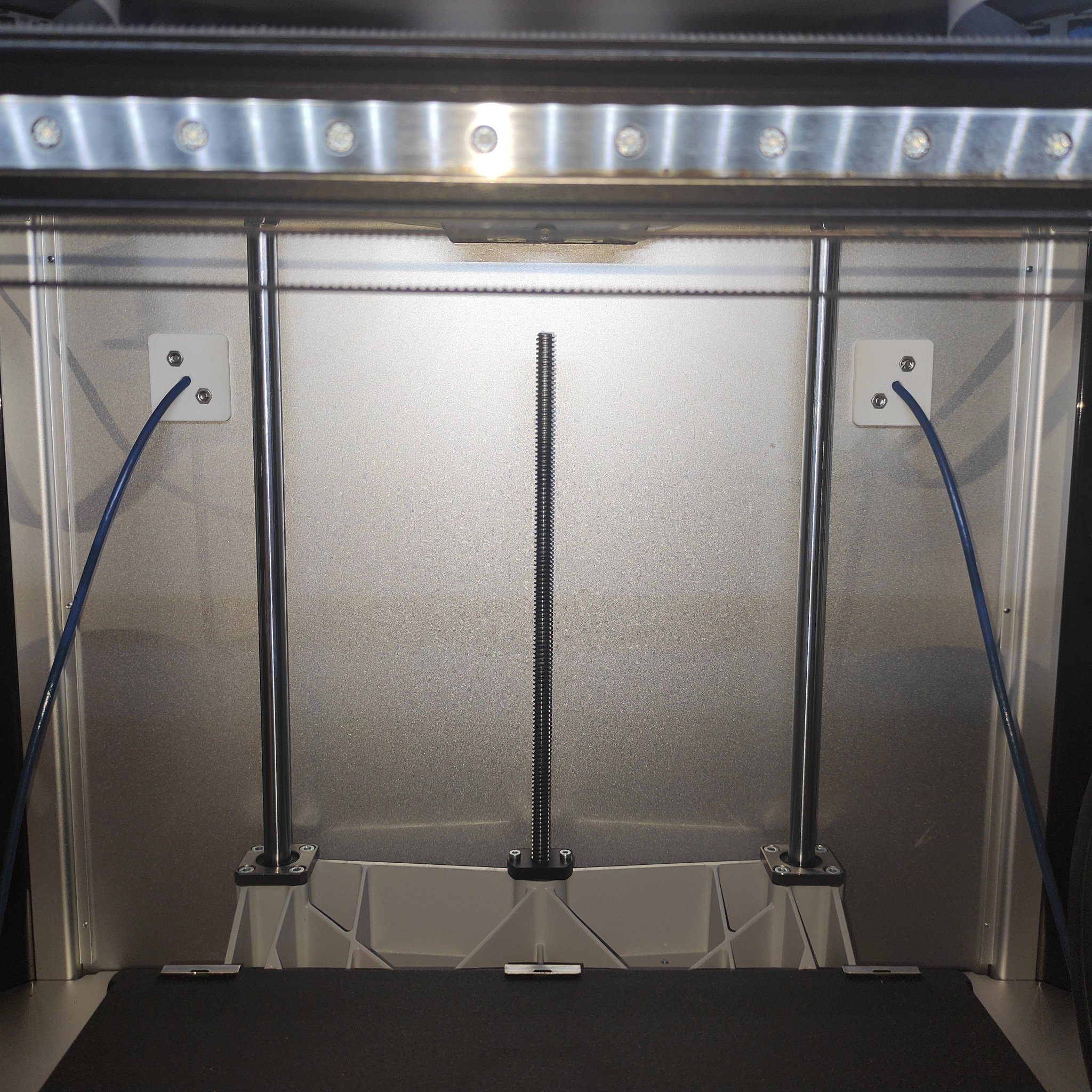 Bảng điều khiển phía sau cho Snapmaker J1 với lỗ dẫn filament