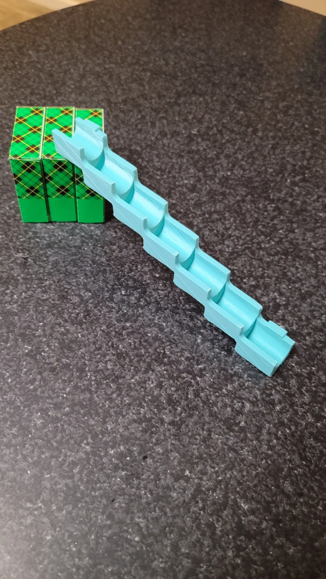 Bậc đá marbles cho ngăn lạnh với nam châm 10x5mm