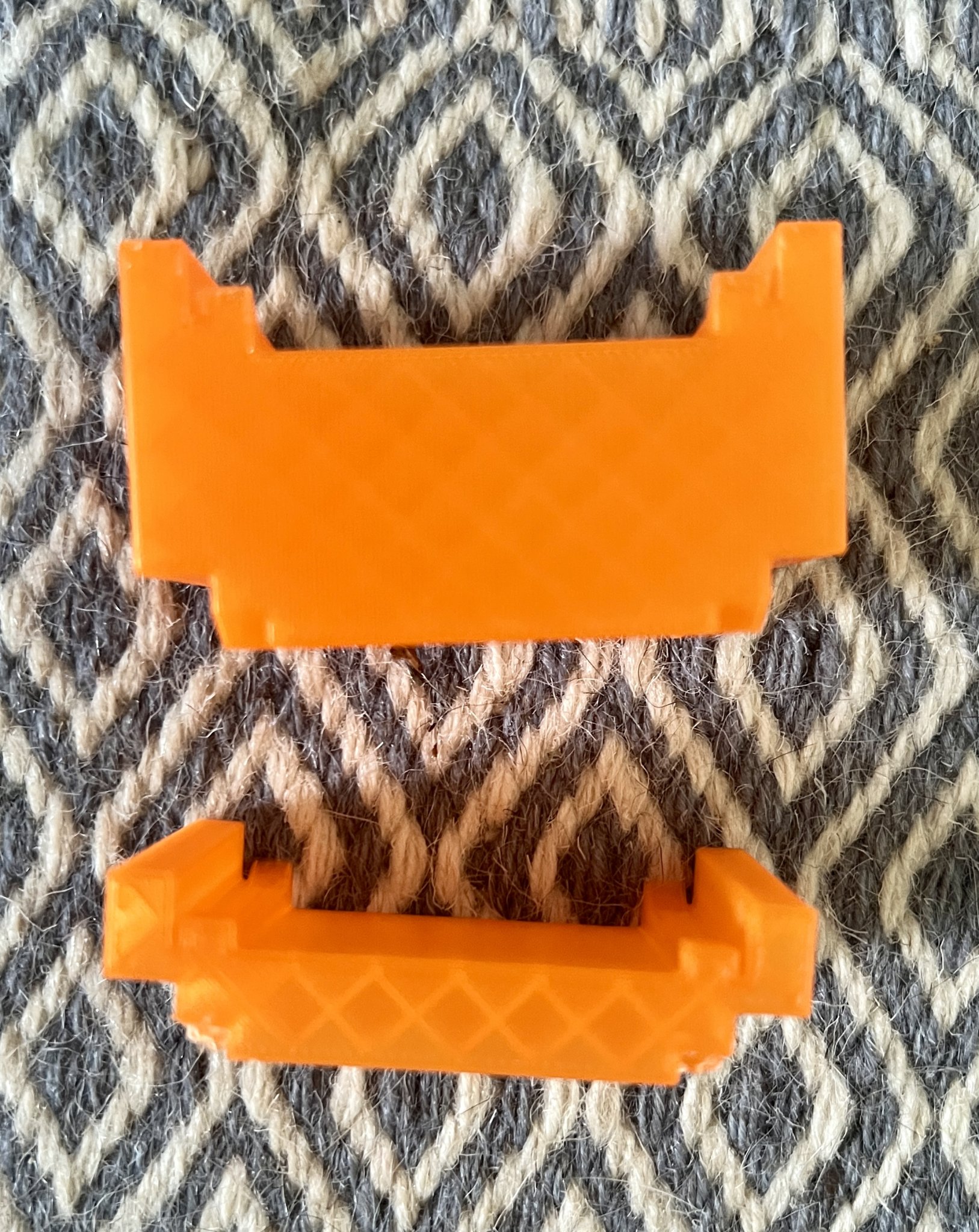 Giá đỡ dần cho đường ray tàu gỗ Brio/Ikea