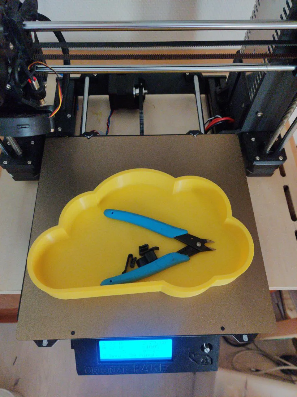 Khay đựng pin hình mây có thể điều chỉnh kích thước