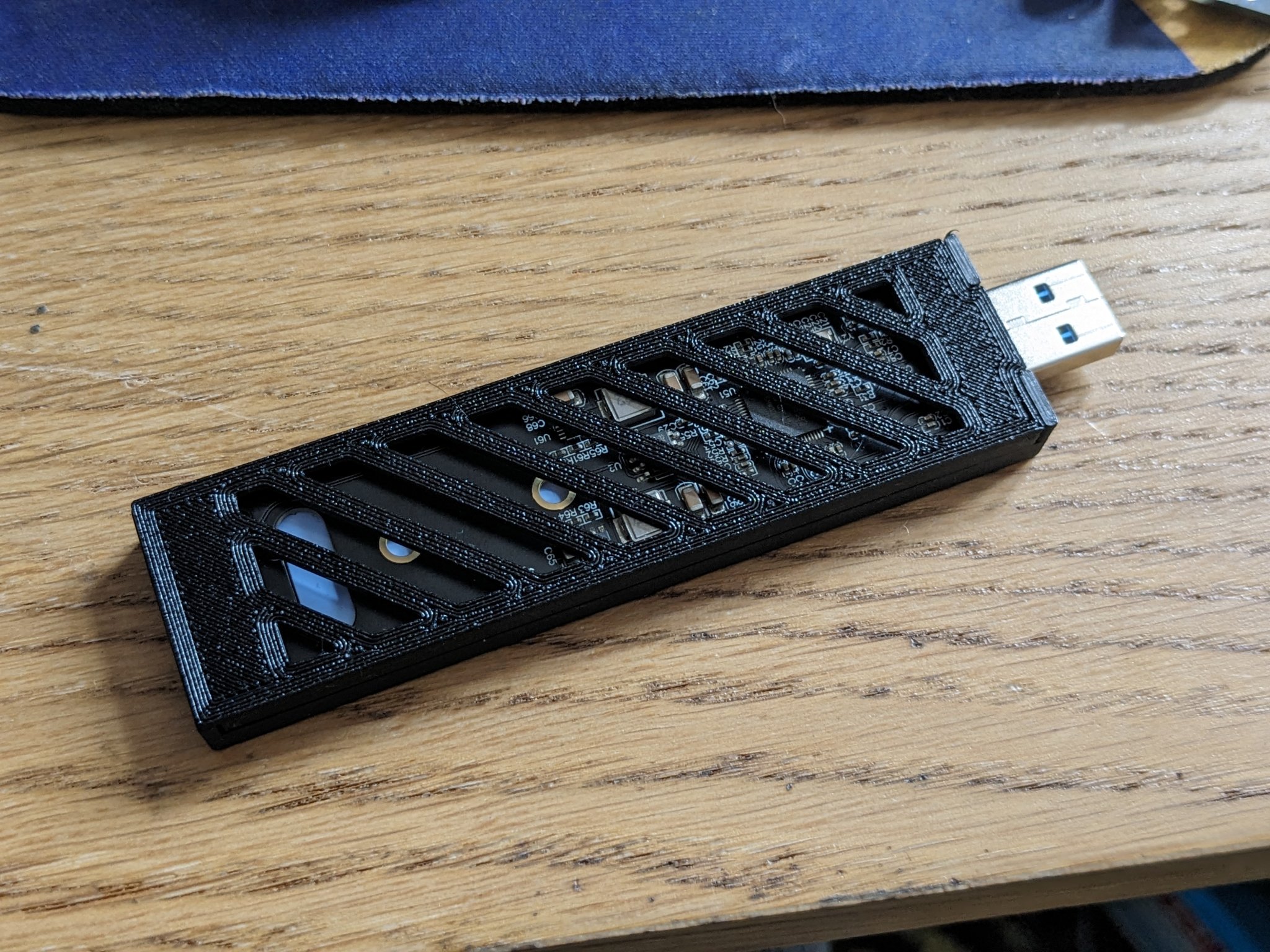 Vỏ bọc cho bộ chuyển đổi USB sang M.2 NVME SSD (cập nhật với...