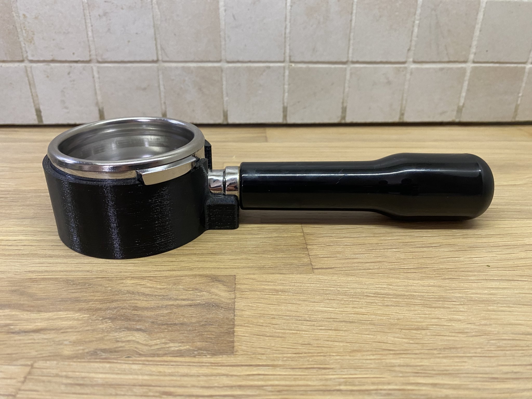 Giá đỡ tay cầm Londinium gọn nhẹ