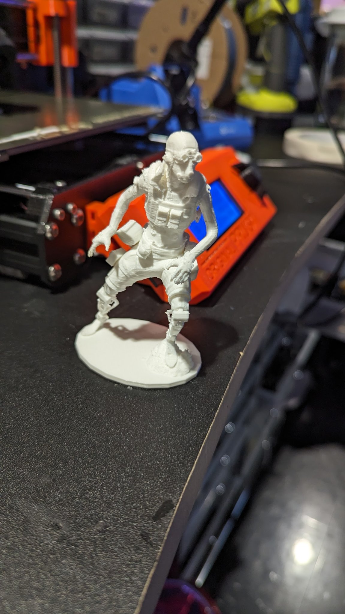 Nhân vật Octane từ Apex Legends cho bệnh nhi tại bệnh viện Riley