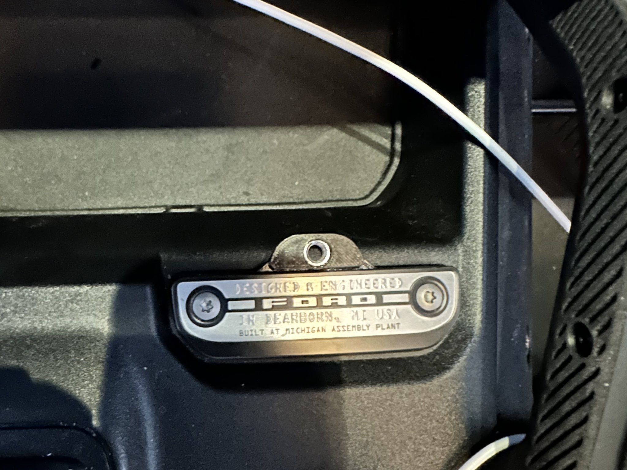 Giá đỡ điện thoại kiểu RAM cho Ford Bronco 2021-2024