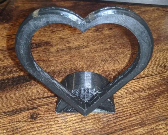 Khung hình trái tim nhỏ xinh xắn cho ảnh