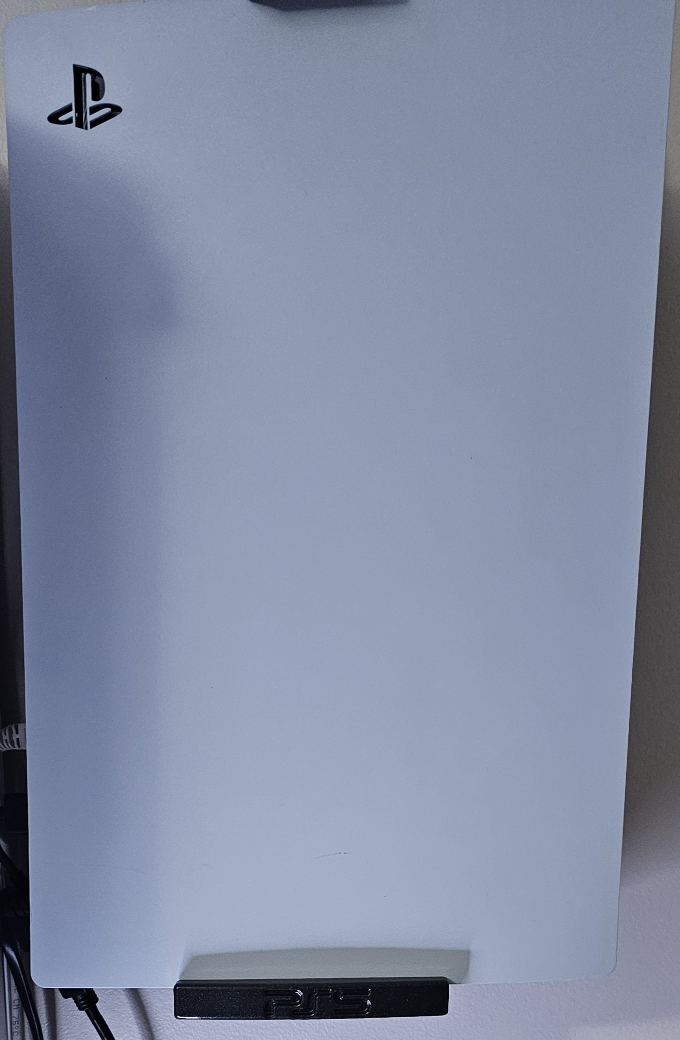 Giá đỡ tường đứng cho máy chơi game PS5