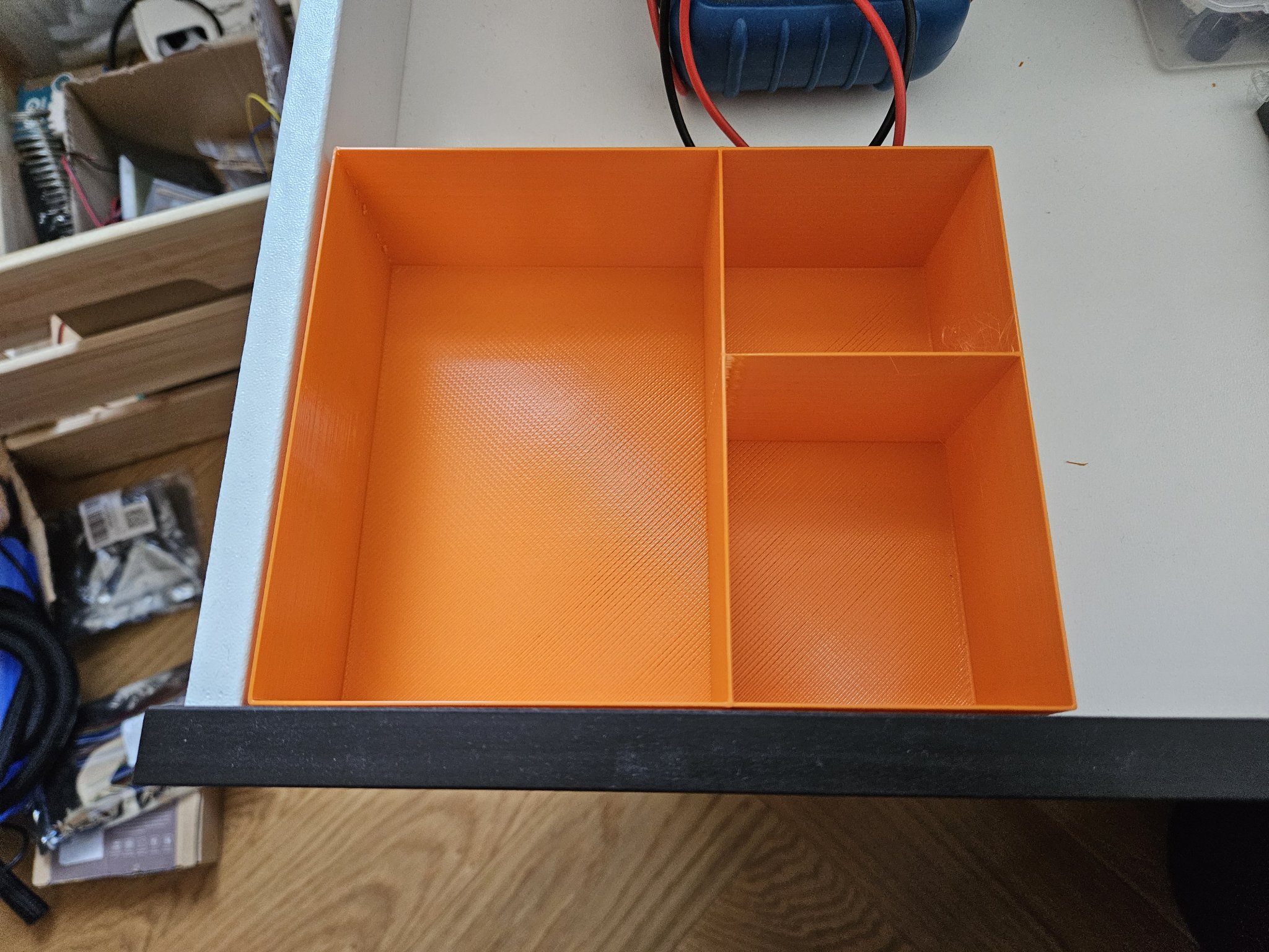 Hộp tổ chức đa năng cho Alex (IKEA)