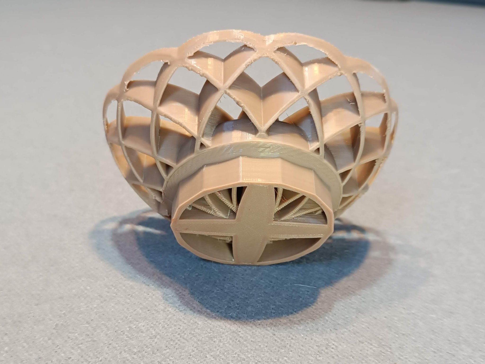 Giá đỡ xà phòng oval gắn tường với đế tròn 60mm