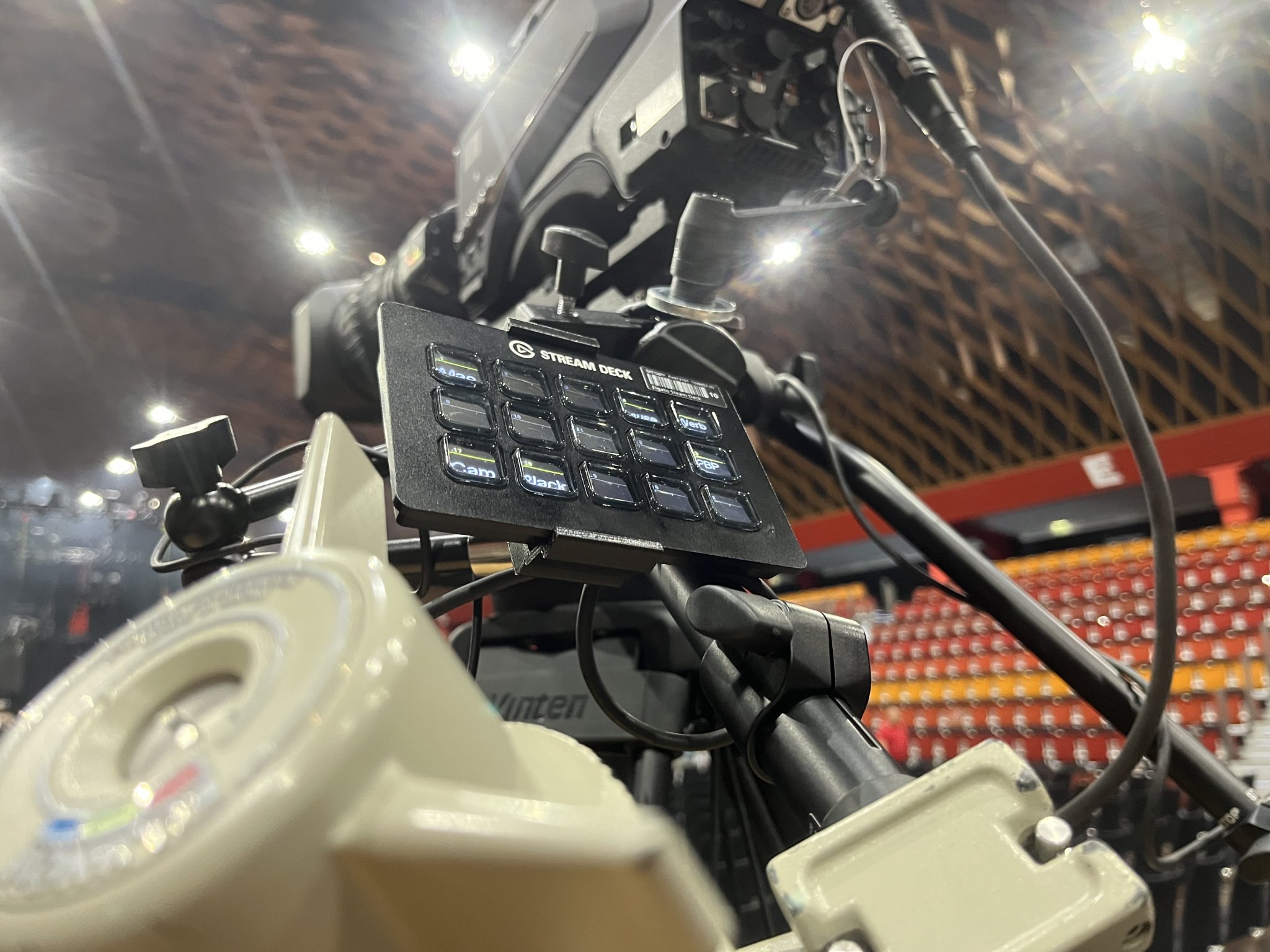 Giá đỡ 1/4" cho Stream Deck Mk1