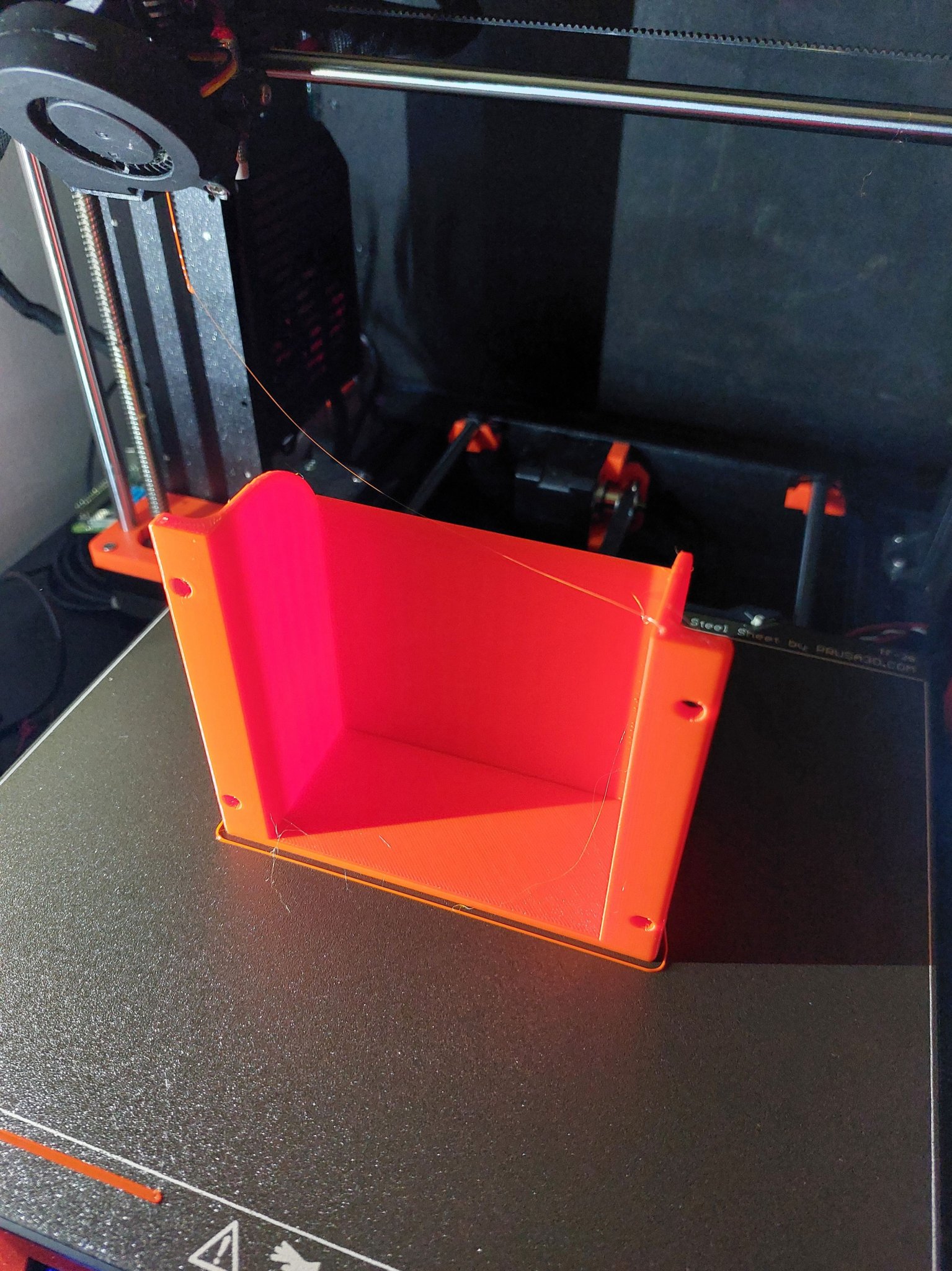 Giá đỡ hộp đa năng cho mọi vật dụng