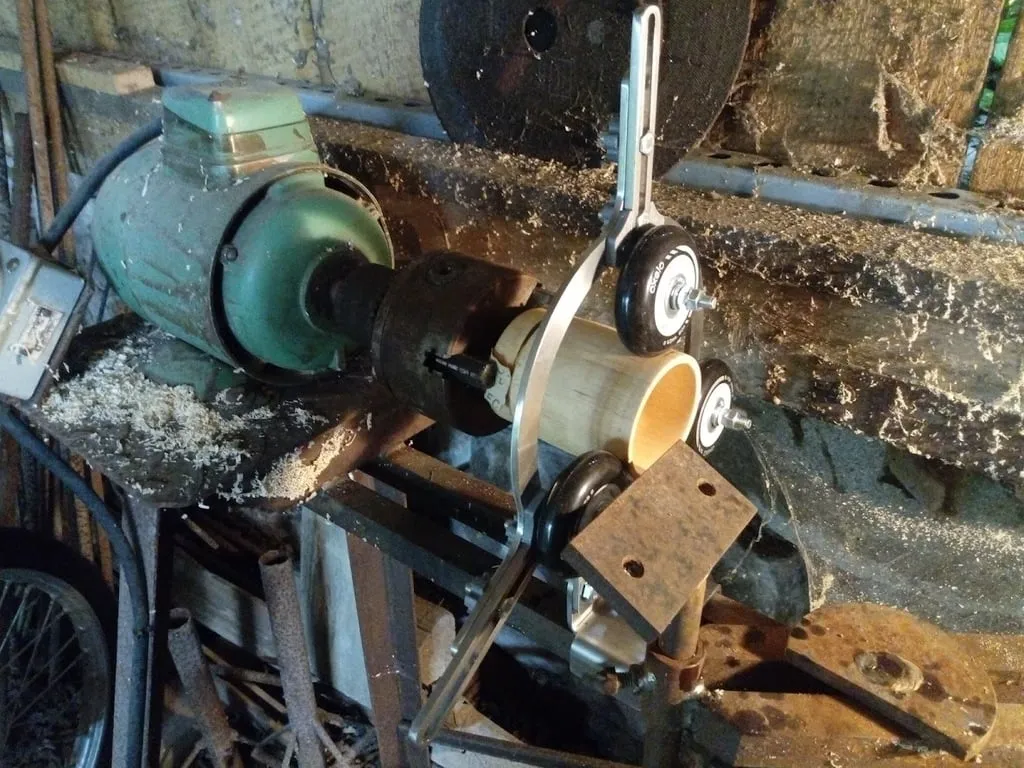 Giá đỡ ổn định cho máy tiện gỗ Lunette Trembleur