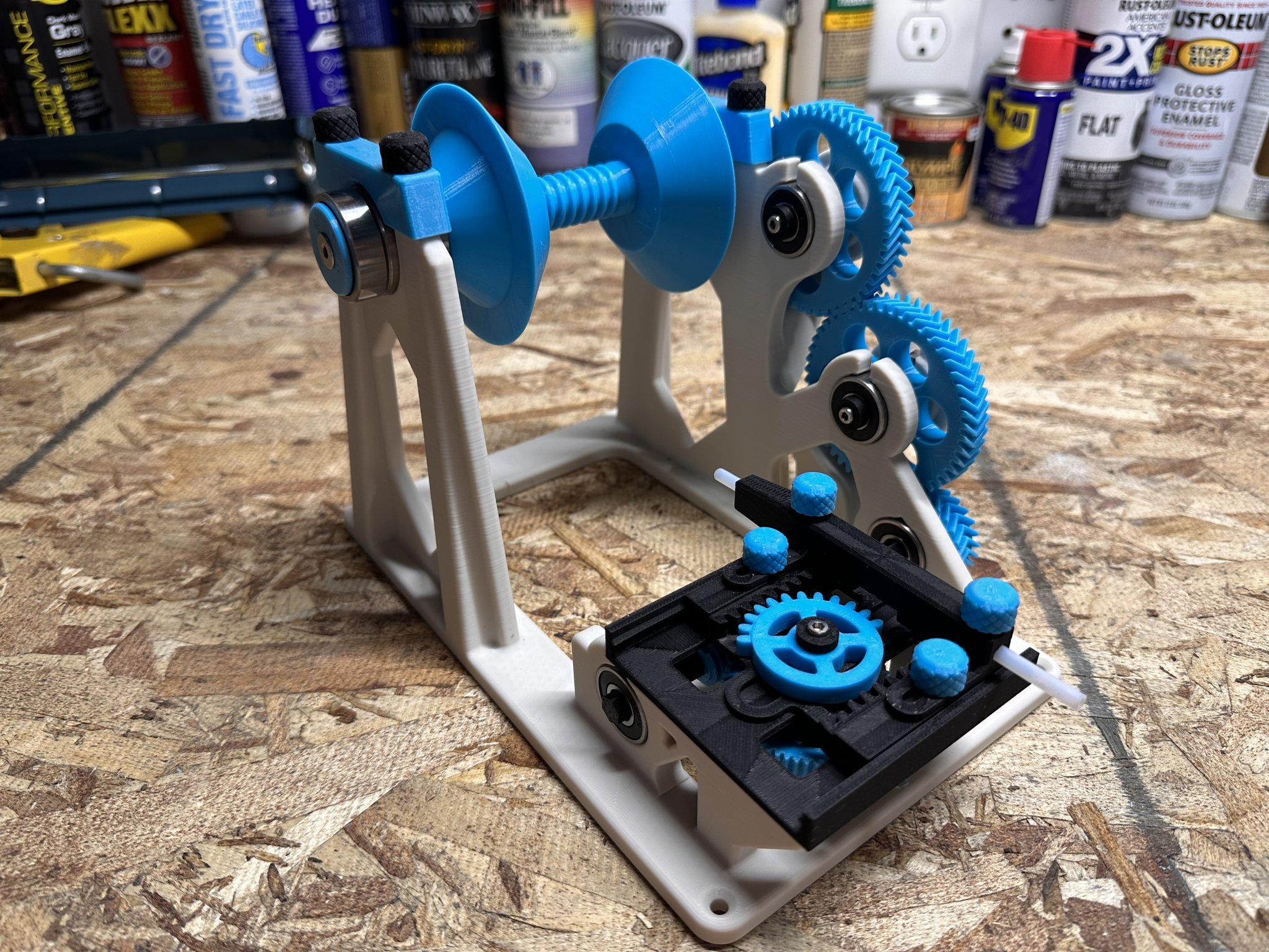 Cuộn filament tái chế 45mm với trục tay cầm chắc chắn