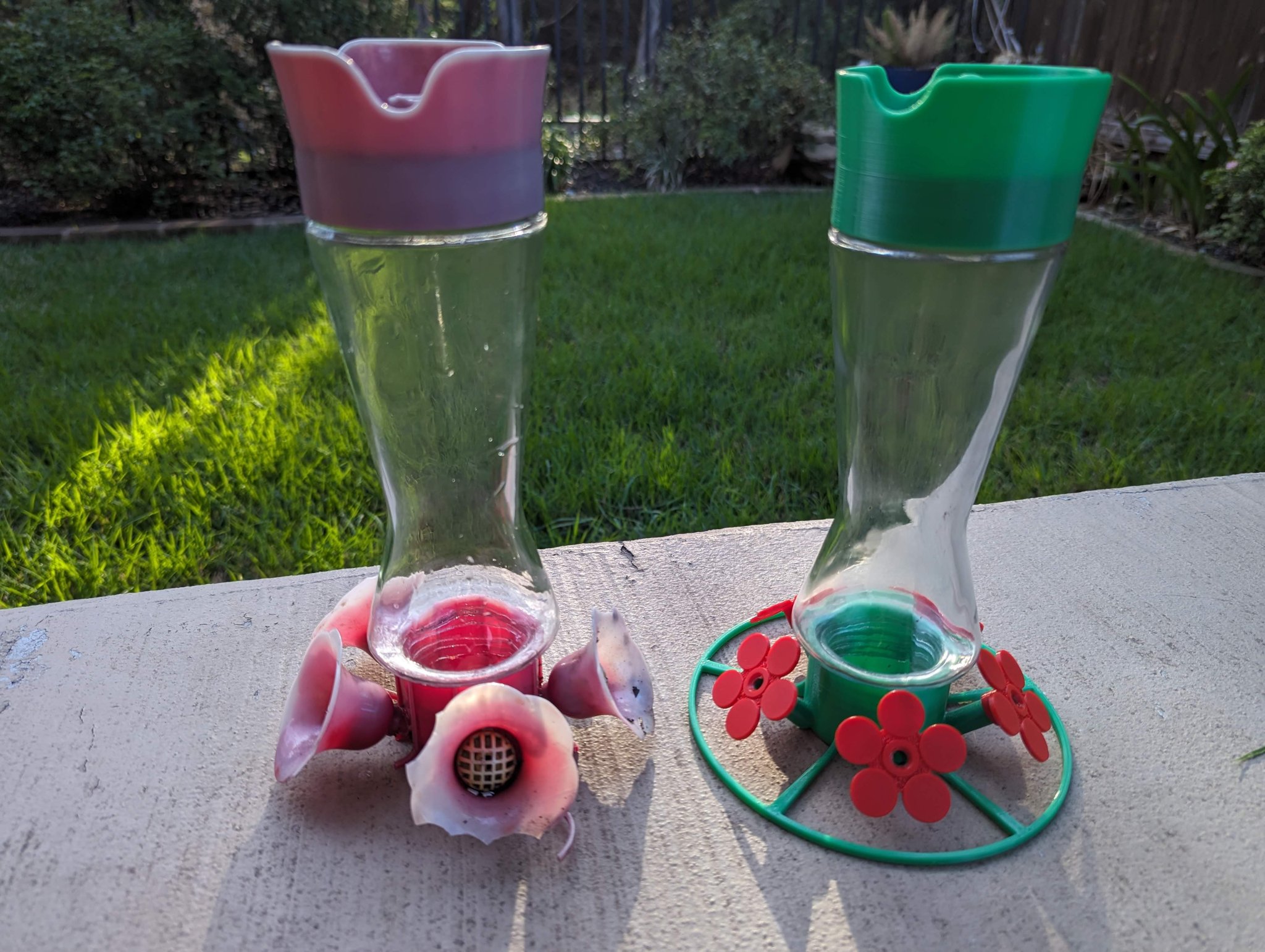 Phụ kiện thay thế cho bộ đuổi chim ruồi bị hư hại bởi án...