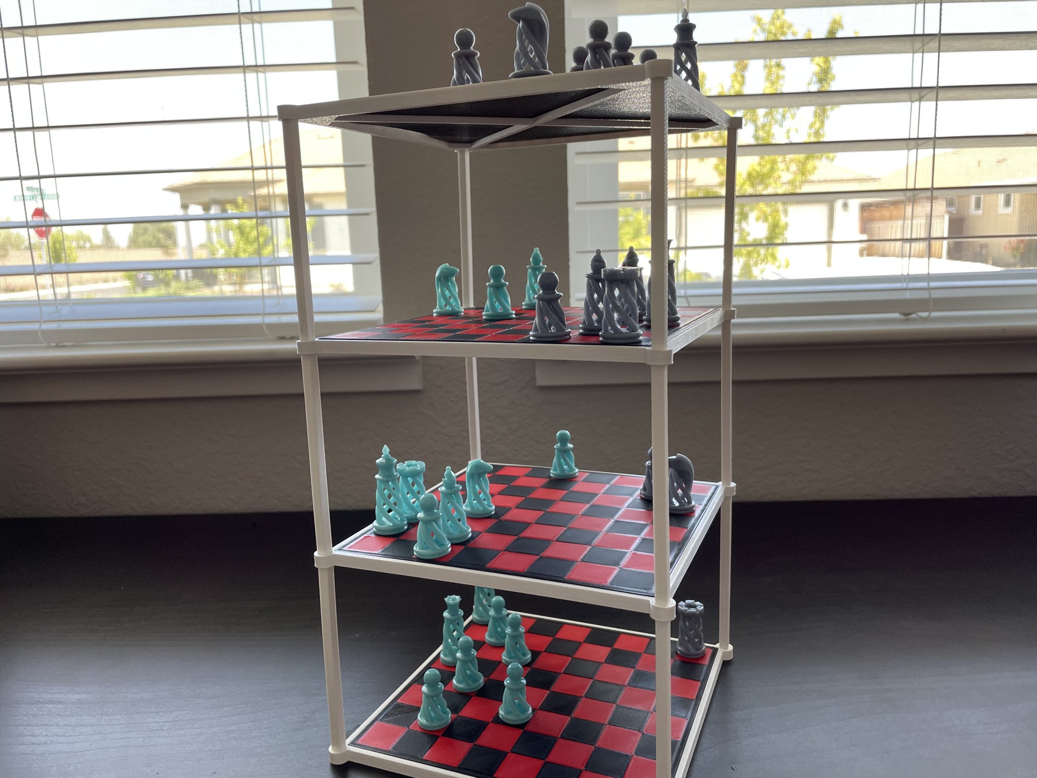 Bàn cờ 3D đa sắc cho trò chơi cờ và cờ vua