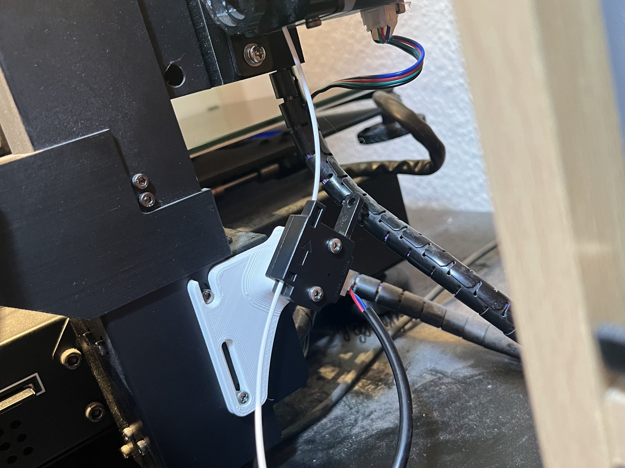 Giá đỡ cảm biến filament Anycubic I3 Mega