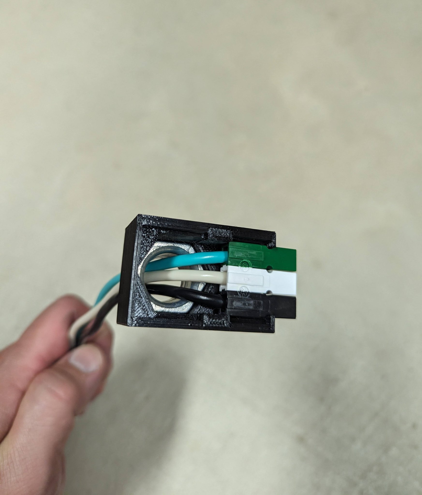 Kết nối PowerPole cho hộp cầu dao điện