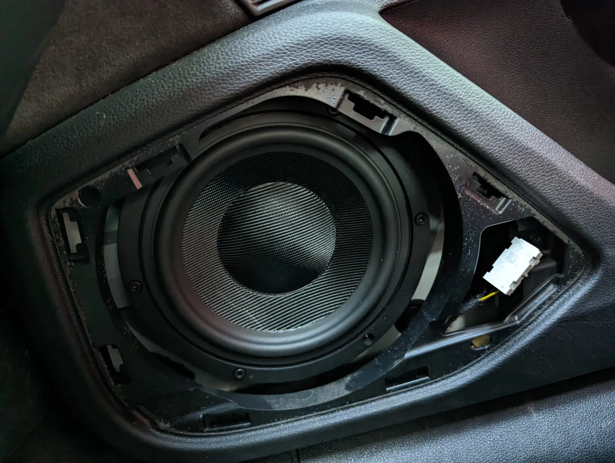 Bộ chuyển đổi nâng cấp loa B&O cho xe Audi