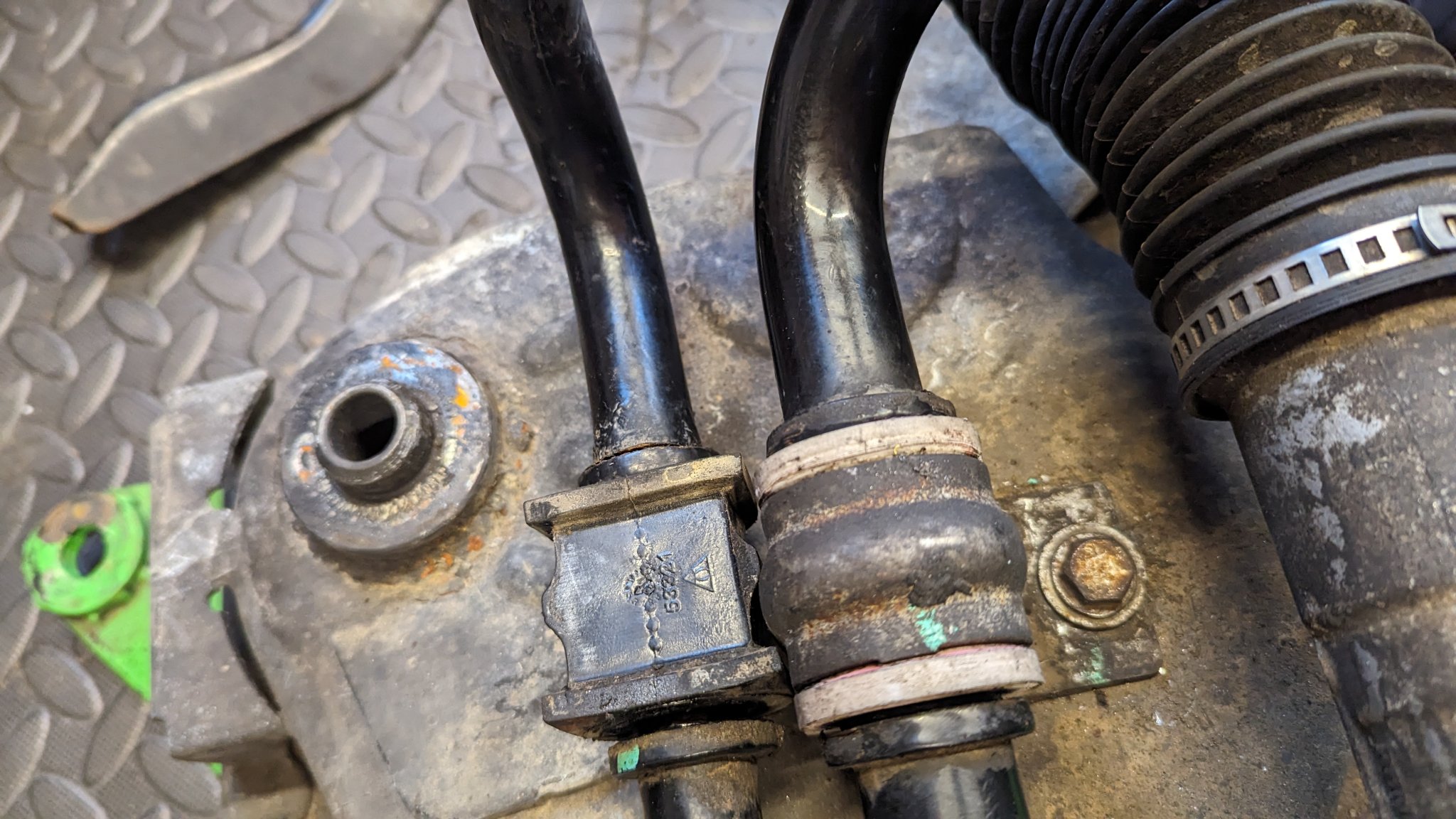 Nâng cấp Bush ARB 25mm cho Clio RS200/197