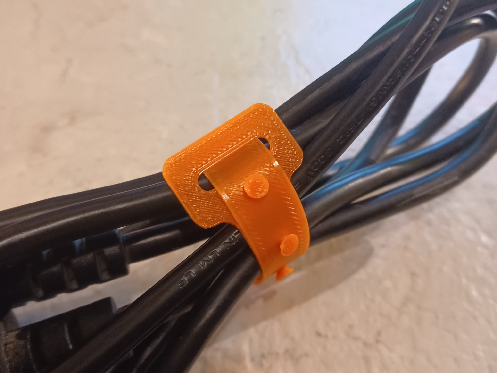 Dây buộc cáp PLA linh hoạt và tái sử dụng cho nhu cầu hàng ngày