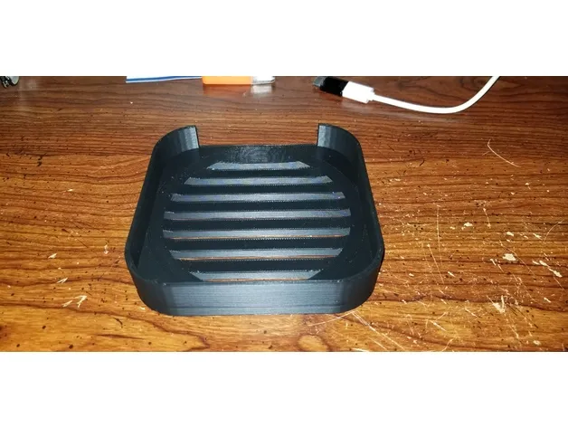 Giá đỡ Apple TV 4 với thiết kế thông gió