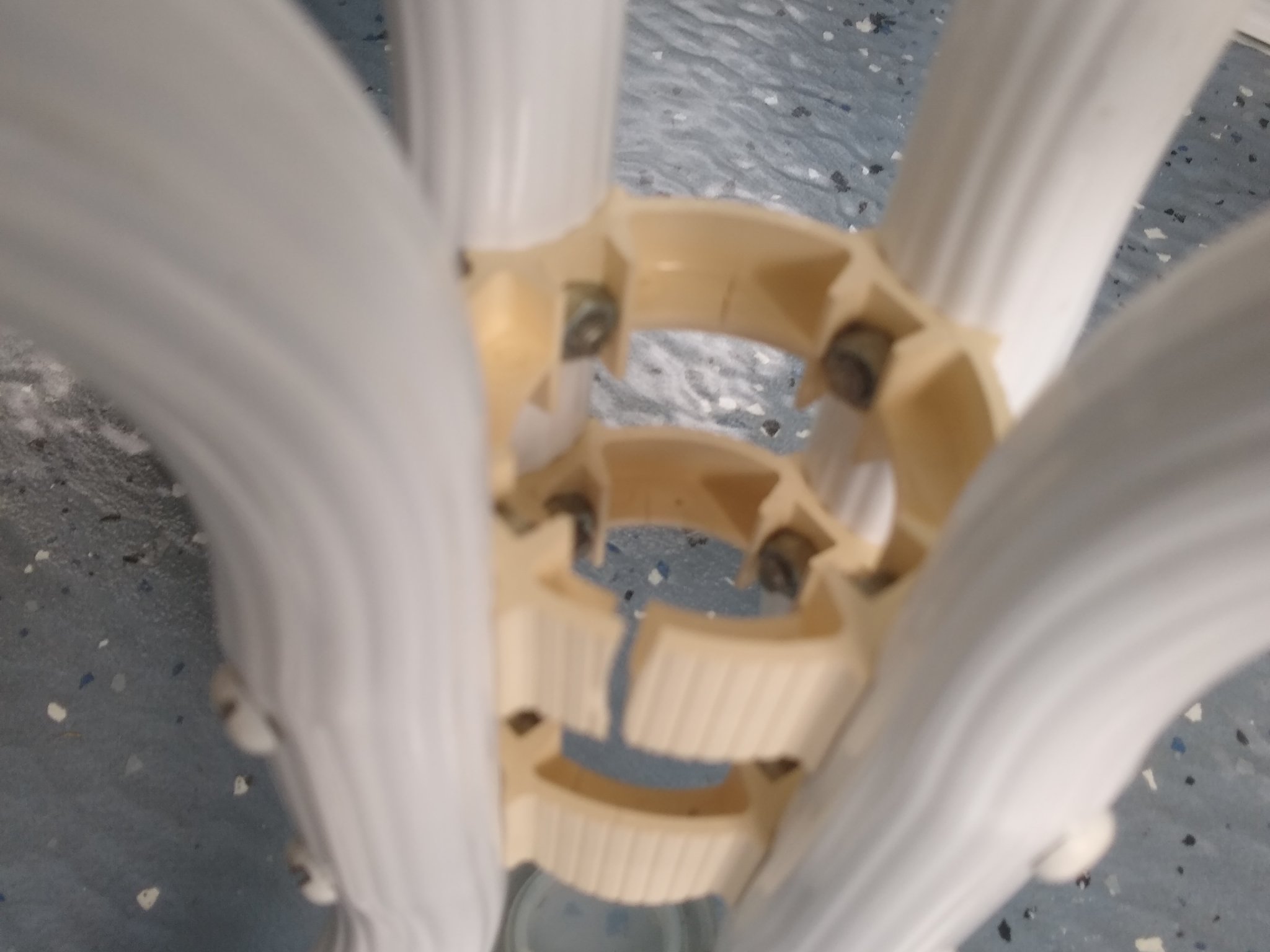 Vòng lắp chân bàn patio Sunbeam cho khung nhôm