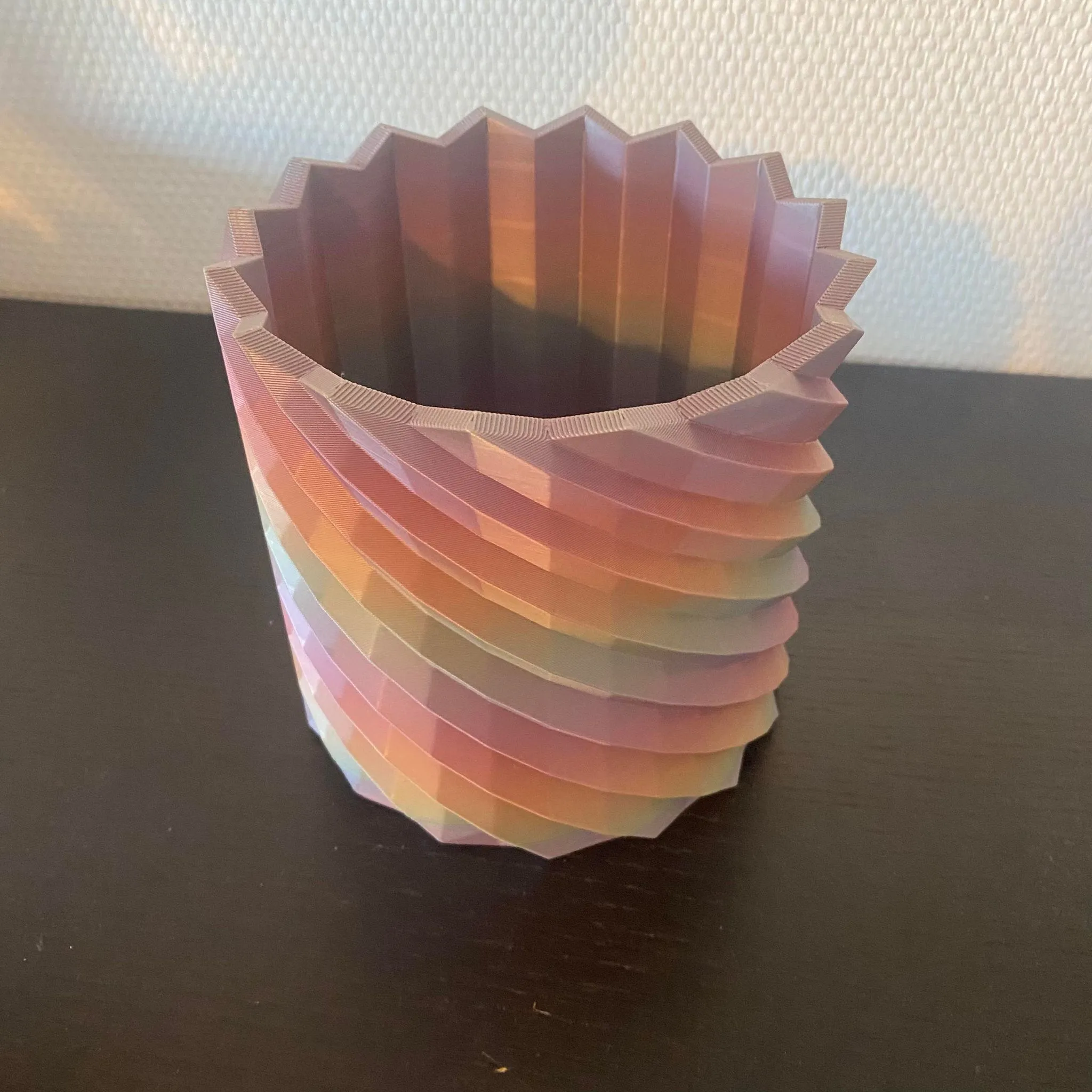 Chậu cây hình học trang trí nội thất