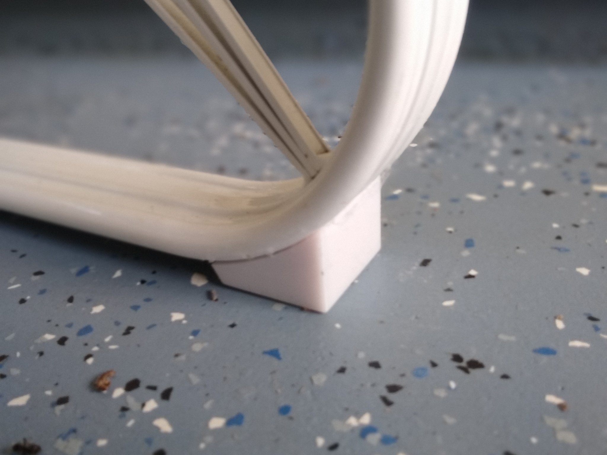 Chân thay thế cho ghế patio Sunbeam thập niên 90