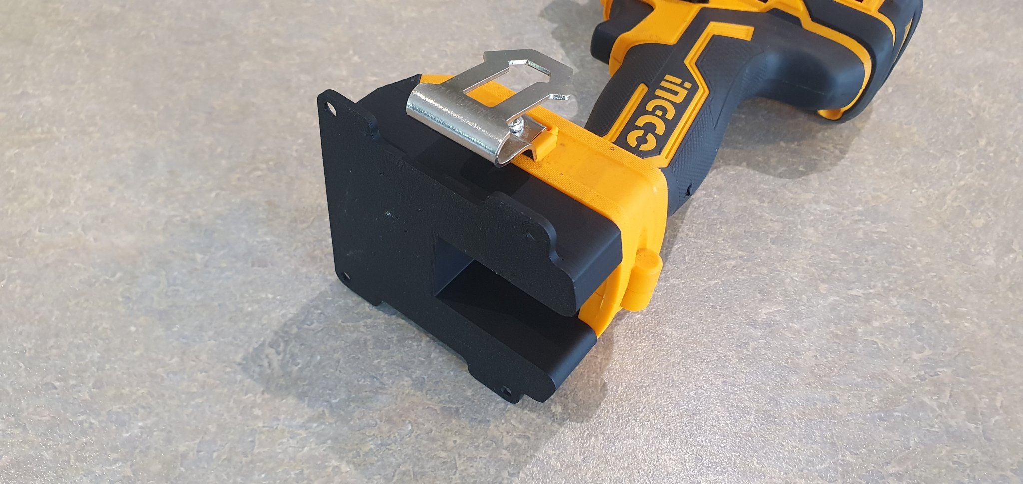 Giá đỡ công cụ INGCO 20V P20S treo ngược dưới kệ