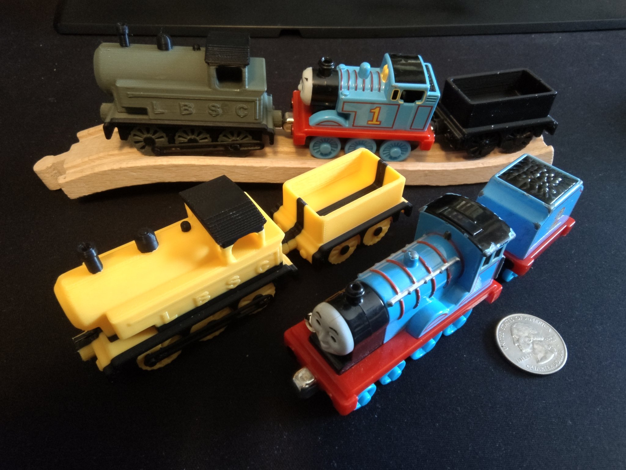 Tàu hơi nước đồ chơi mini LBSCR E2 Class với cần trục di động