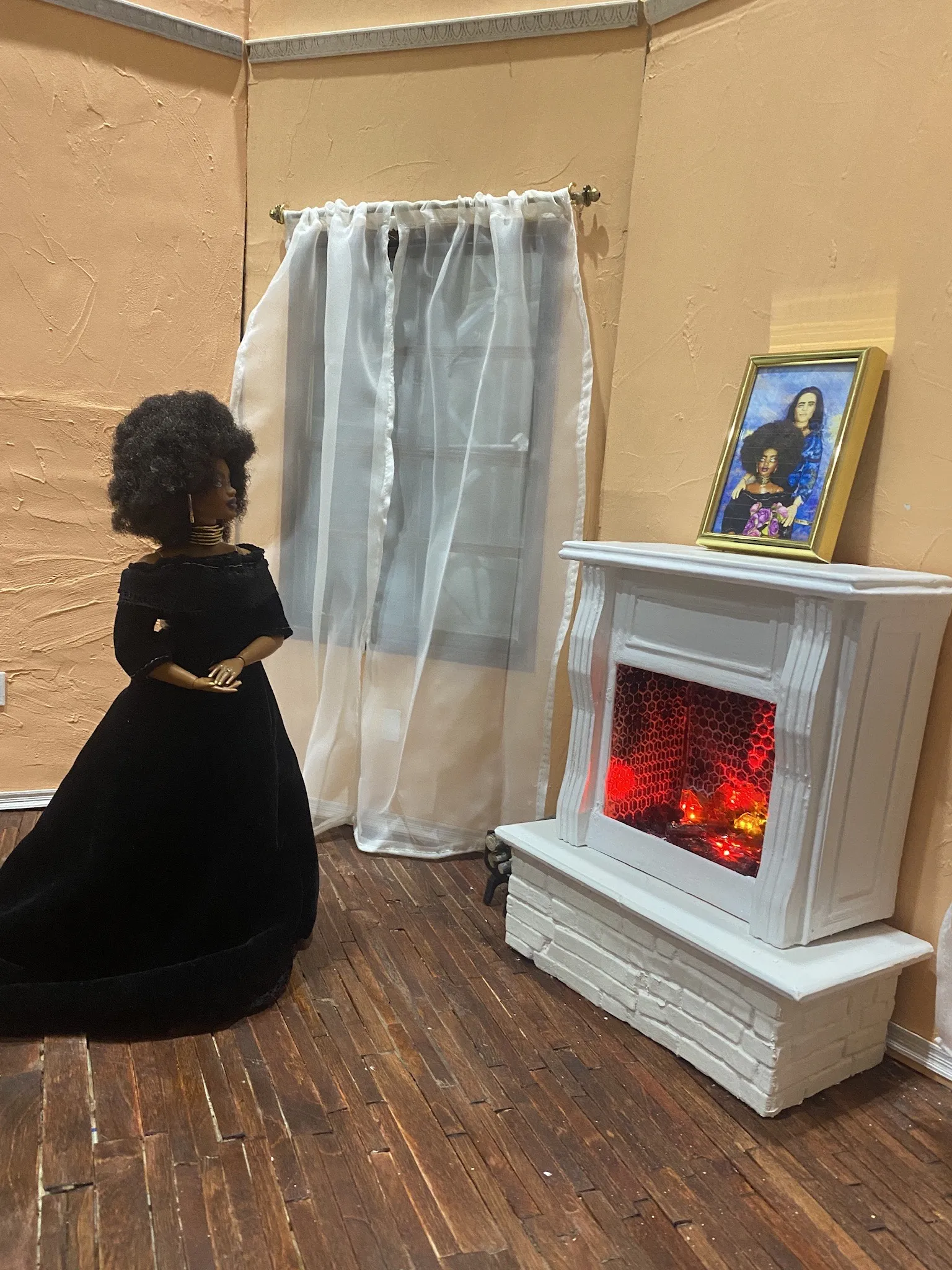 Lò sưởi tỷ lệ 1/6 cho ngôi nhà Barbie