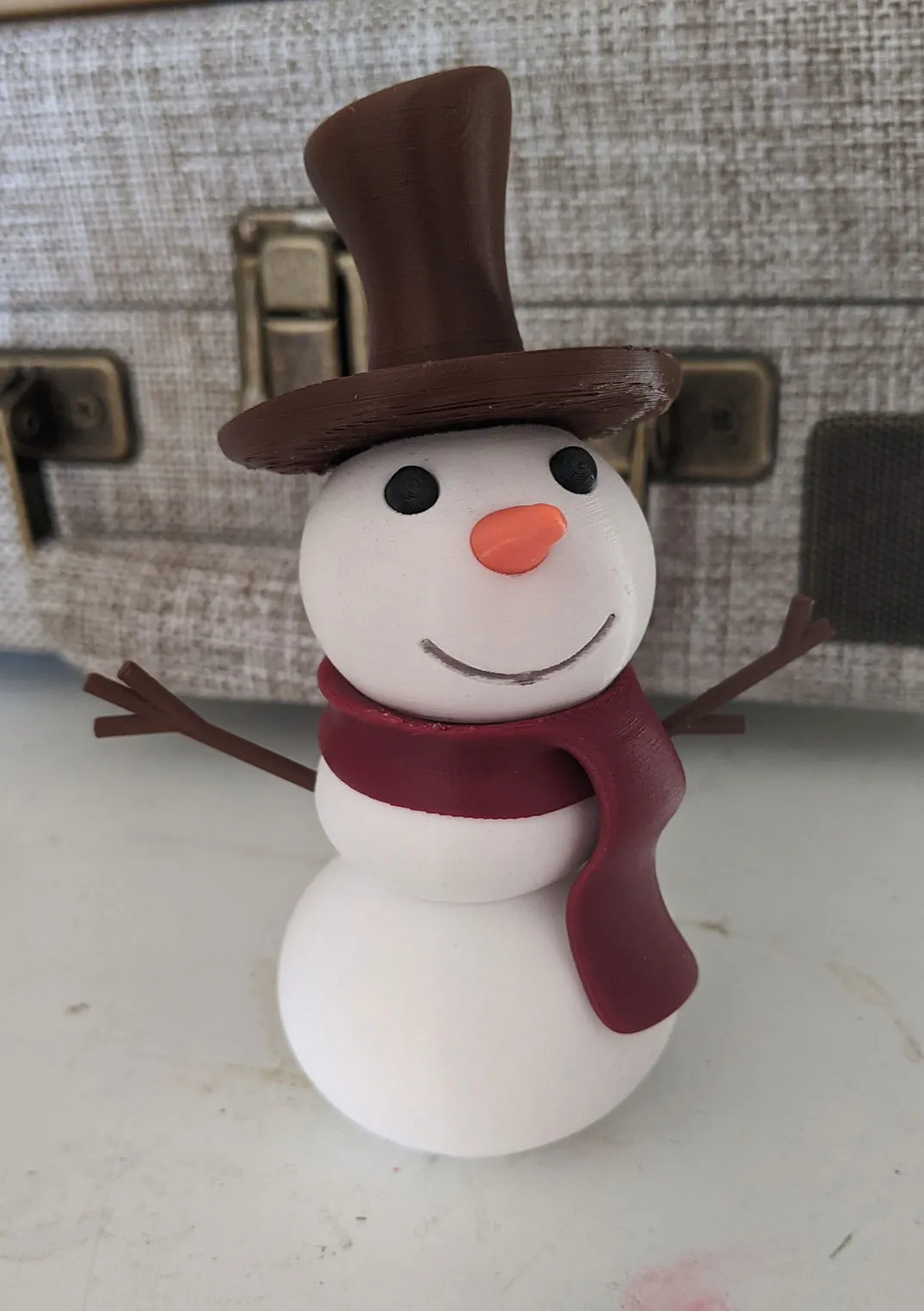 Ông già tuyết đa sắc màu in 3D kích thước nhỏ