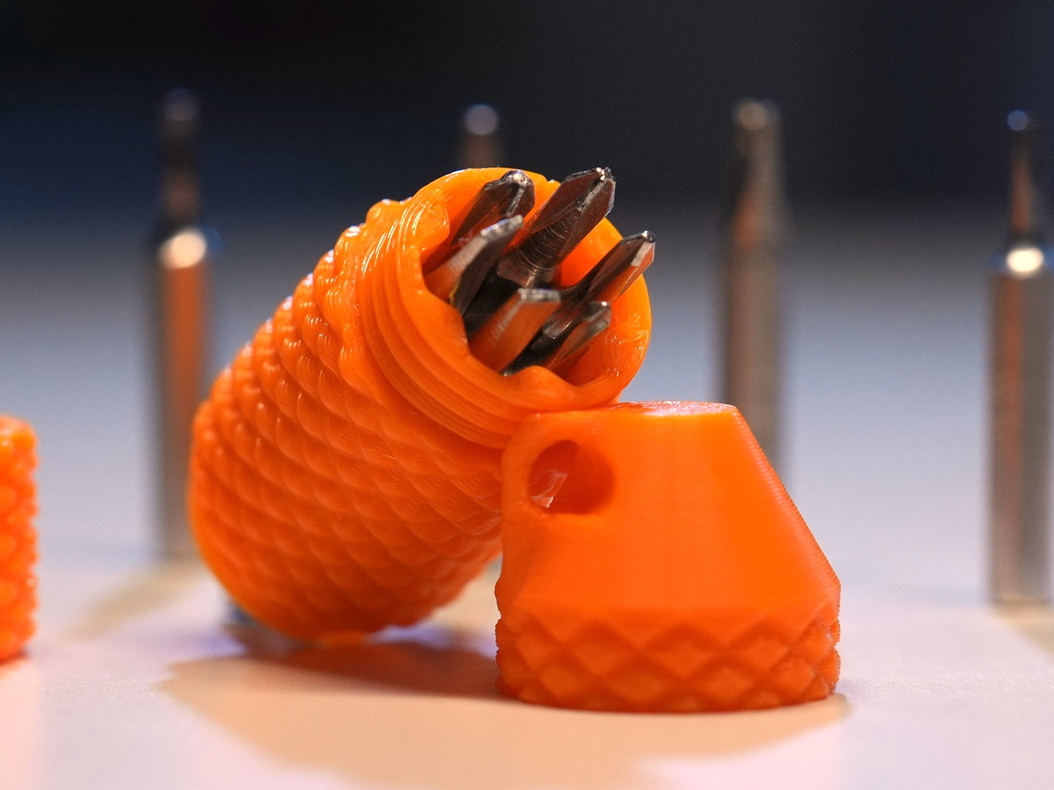 **Công cụ tua vít du lịch mini gắn chìa khóa**