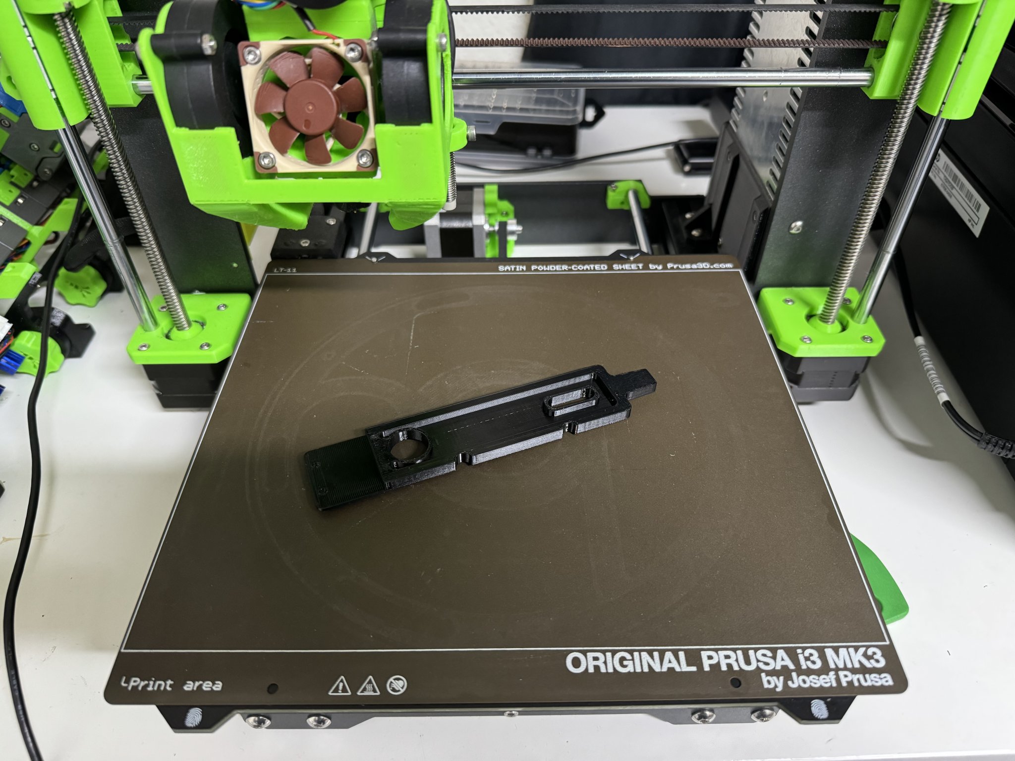 Cò cửa nhựa Nylon cho cửa đôi phong cách retro từ thập niên 80