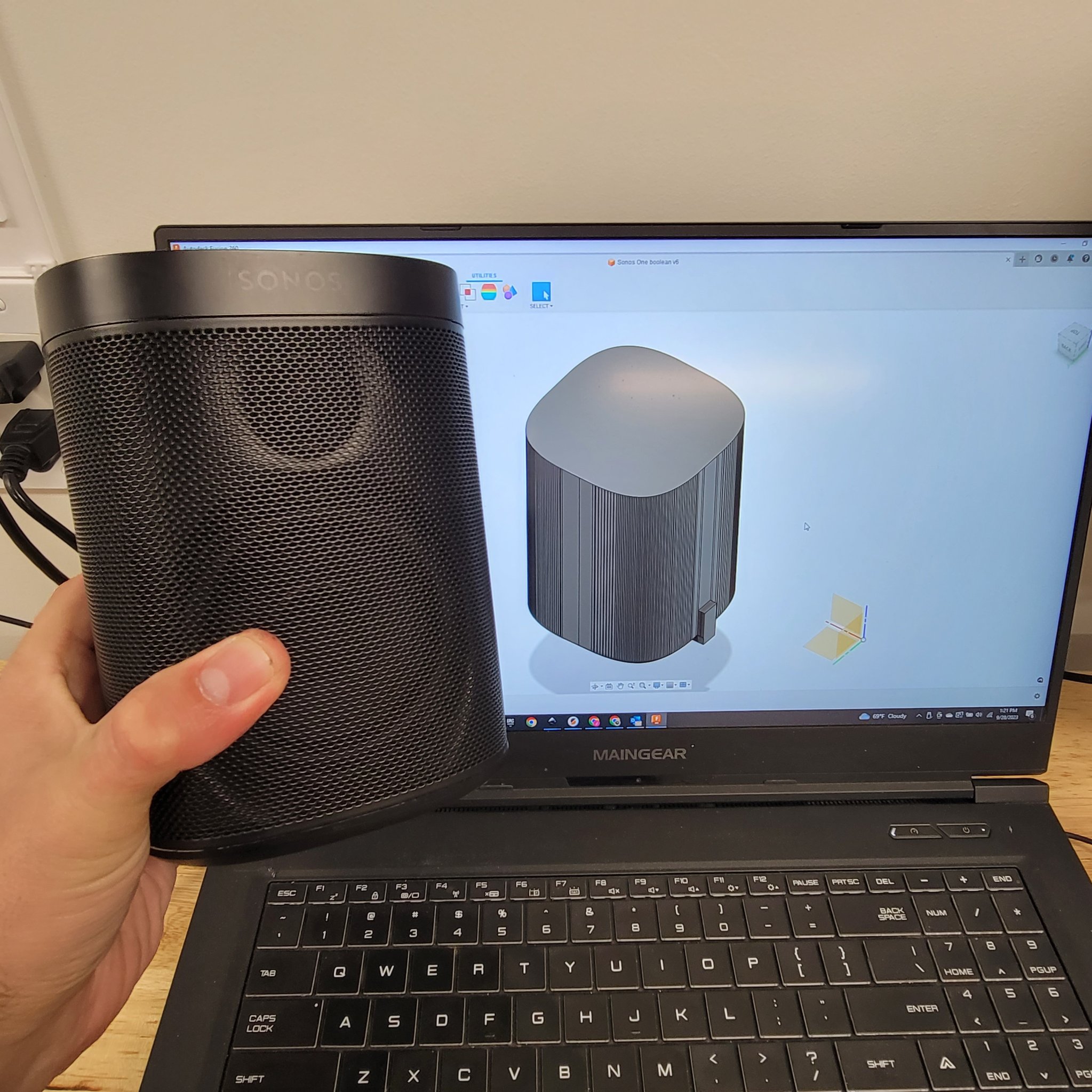 Giá đỡ loa Sonos One và mũ sáng tạo