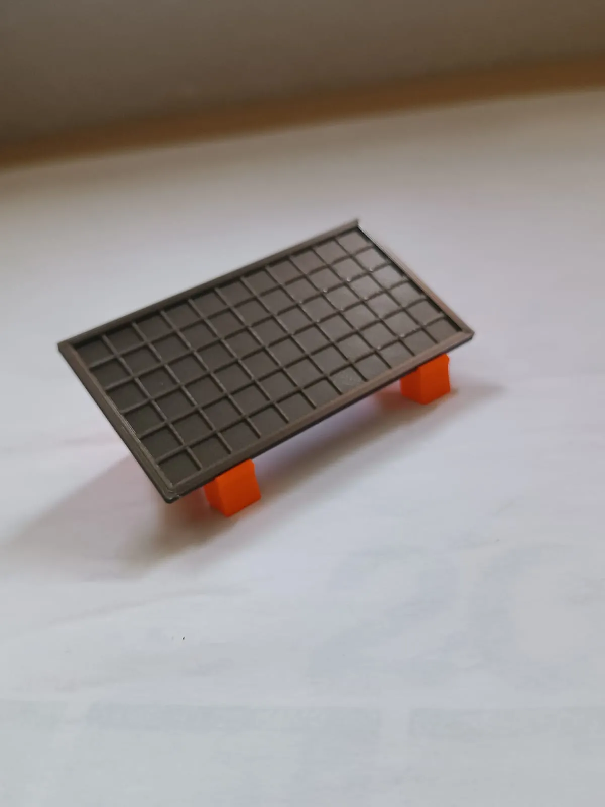 Hệ thống năng lượng mặt trời với khung hỗ trợ