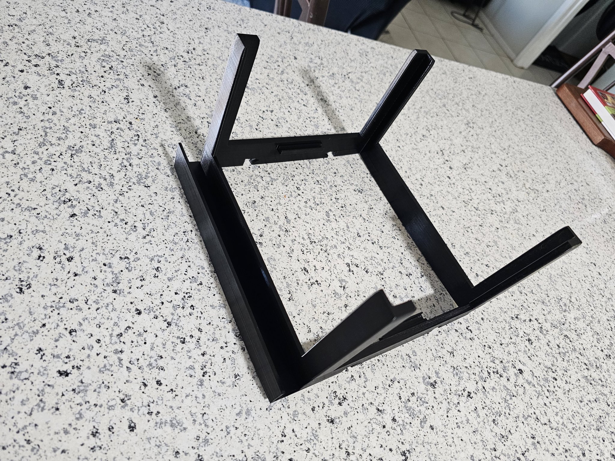 Giá đỡ túi rác V2 sử dụng túi mua sắm