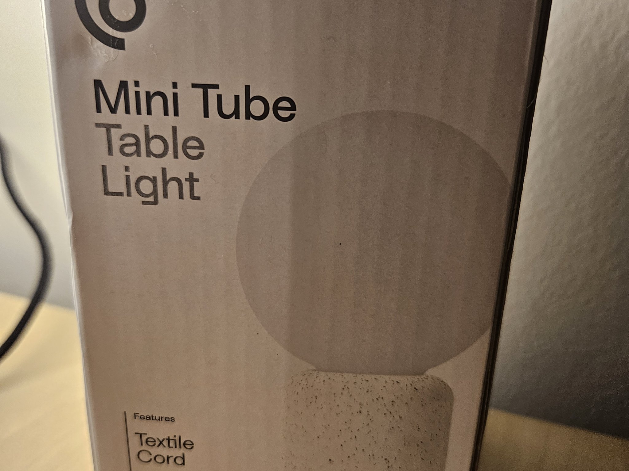 Bộ chuyển đổi đèn bàn mini hình mặt trăng treo