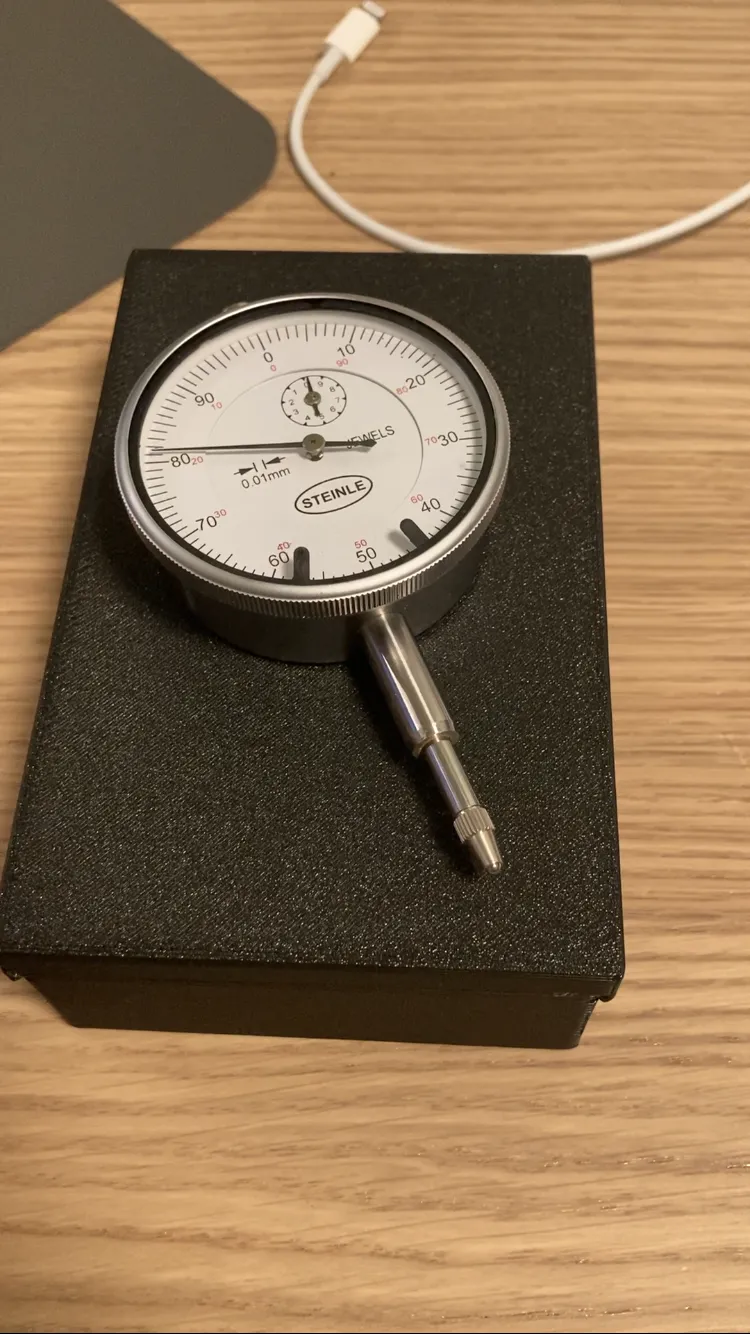Hộp bảo vệ đồng hồ đo STEINLE 3105