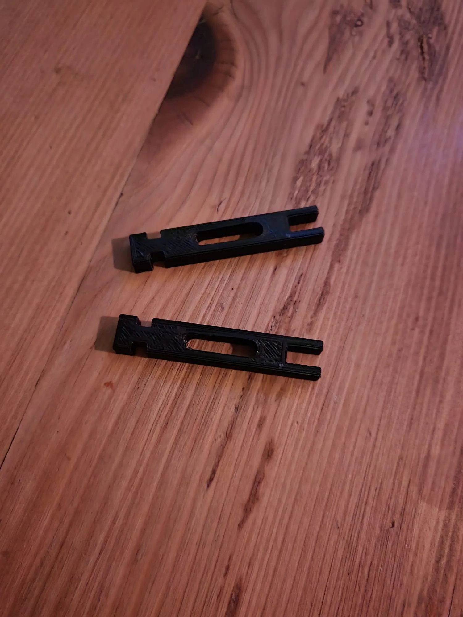 Giá đỡ cửa cho nhà kính với hệ thống treo T-Nut