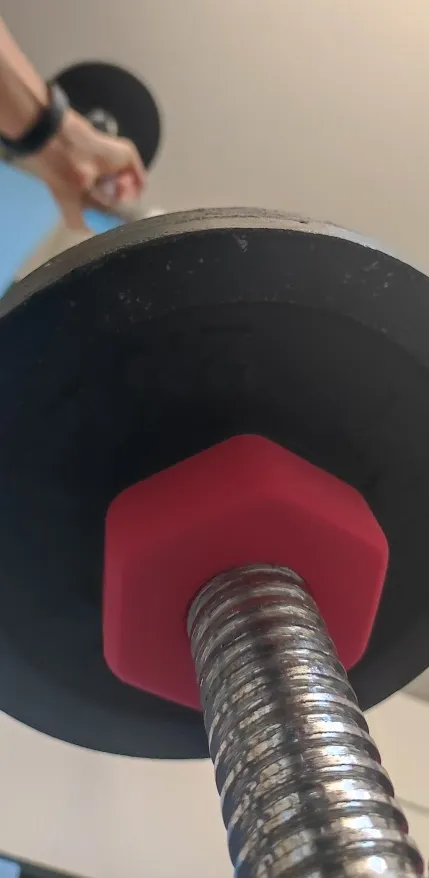 Giá đỡ tạ dumbell với thiết kế ren vít